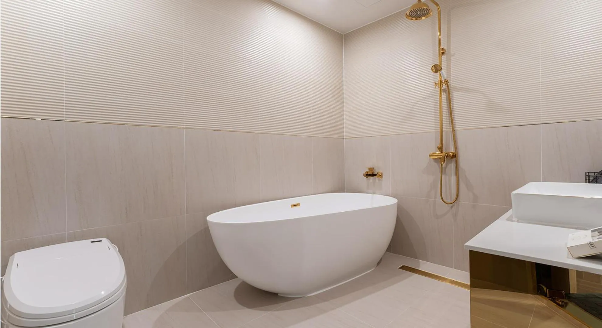 Bathroom in Denbasta forest Hotel