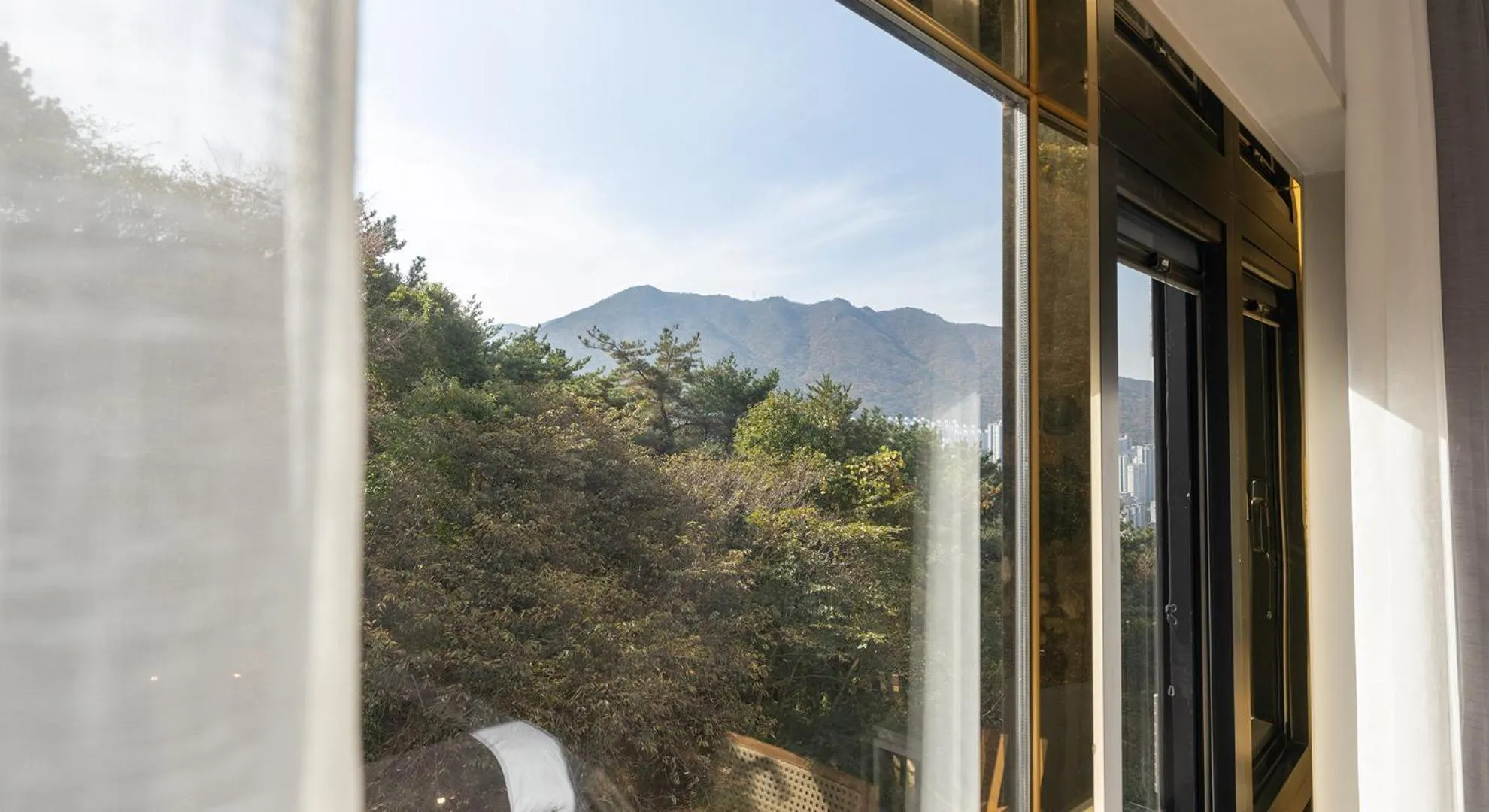 Mountain view in Denbasta forest Hotel