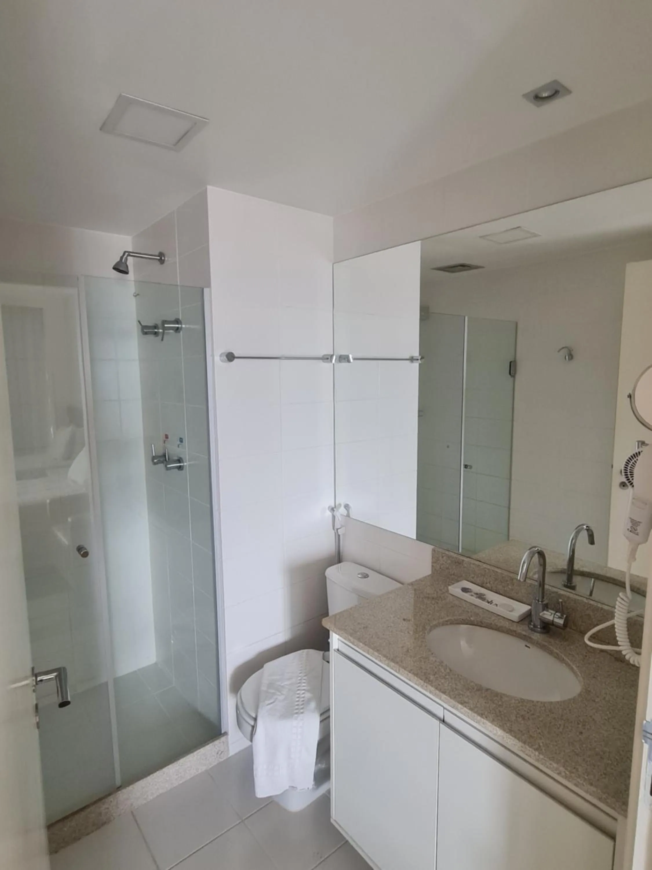 Bathroom in Flat Particular - SHN - Vista Livre Esplanada