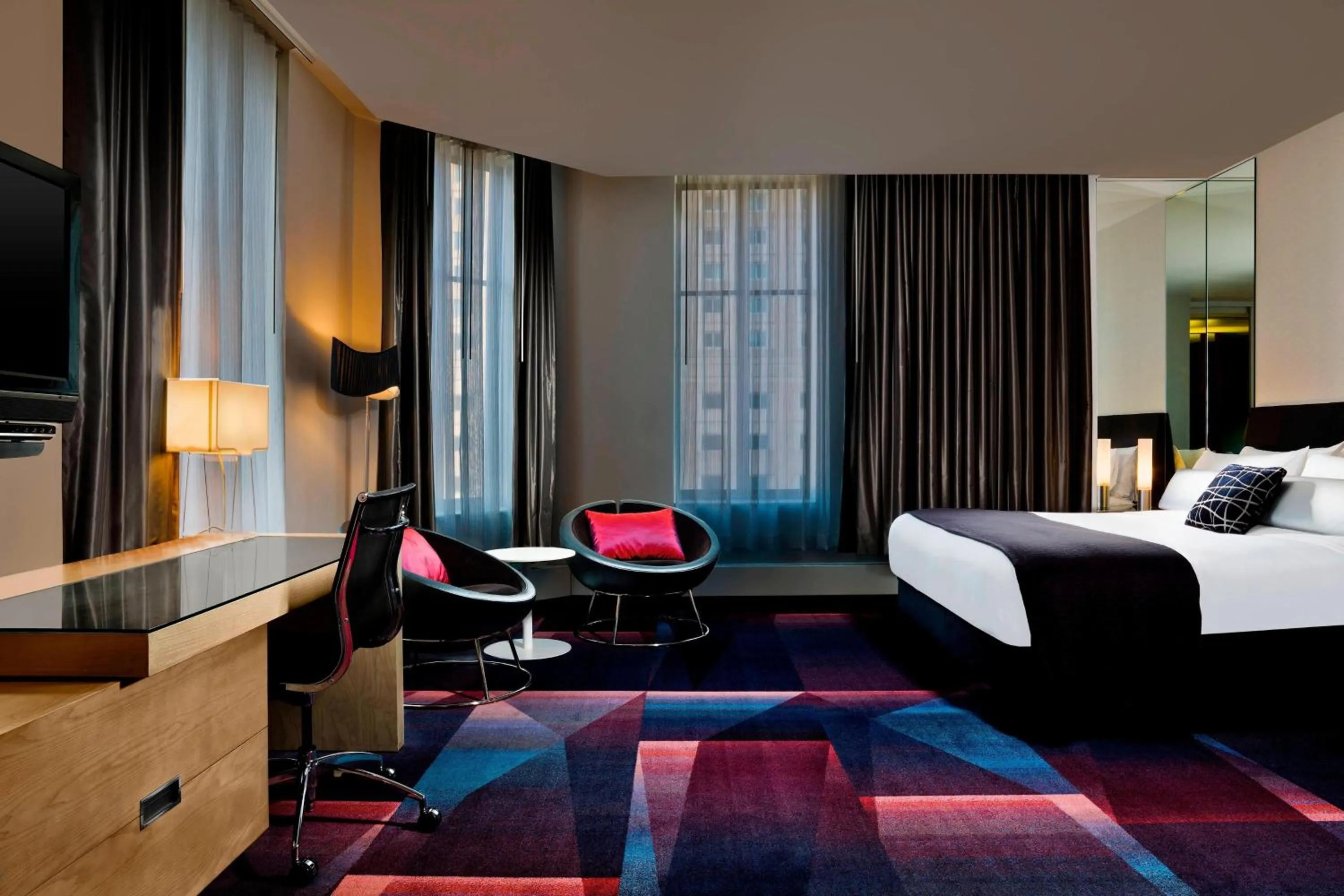 Photo of the whole room, Bed in W Minneapolis - The Foshay