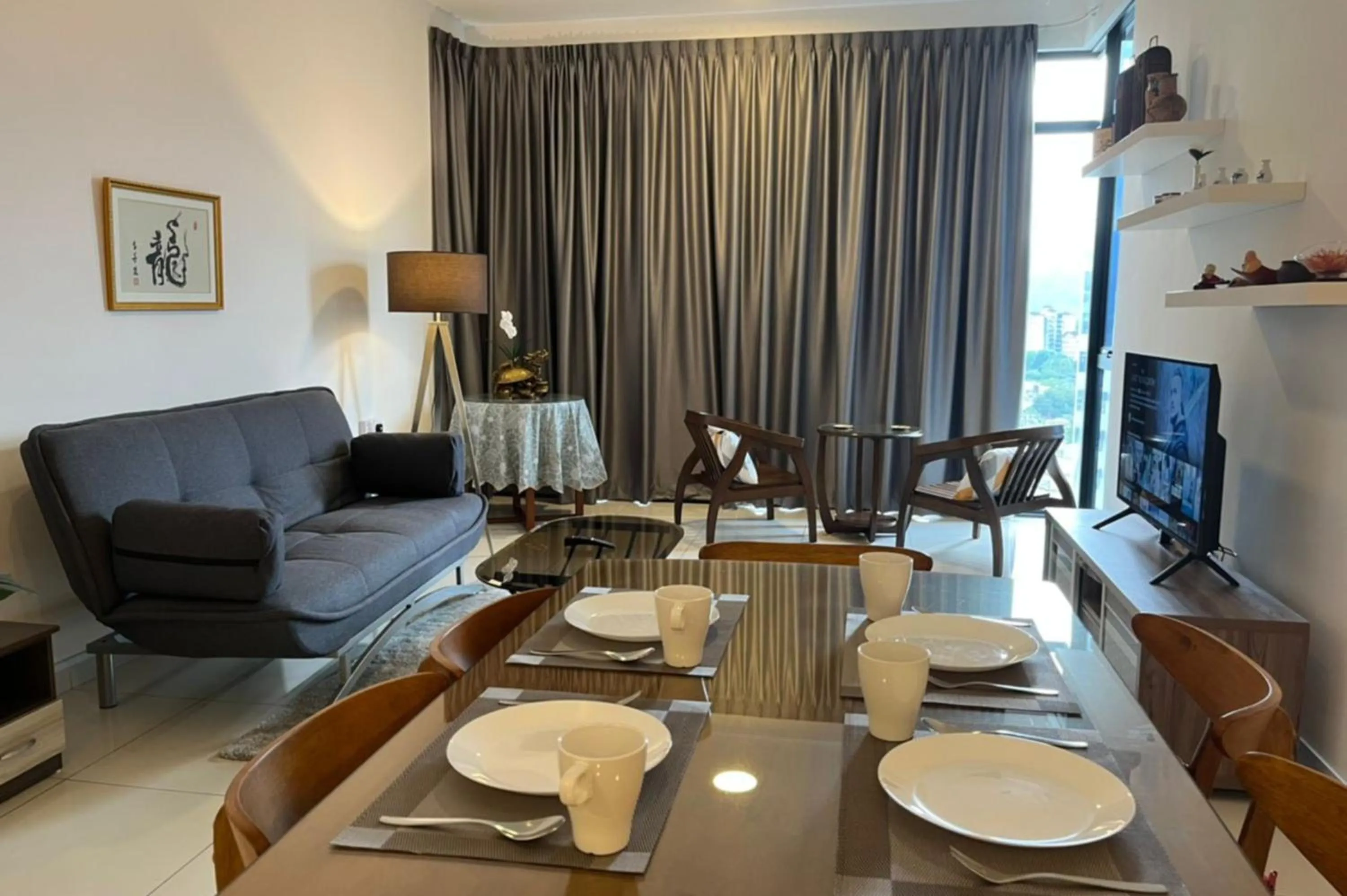 Living room in Beacon Executive Suites