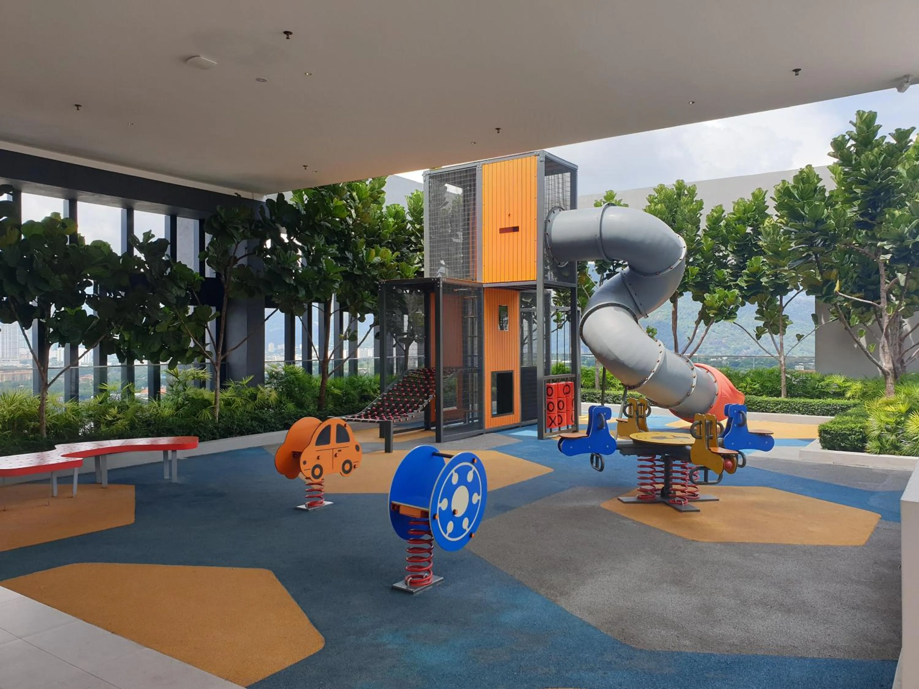 Children play ground in Beacon Executive Suites