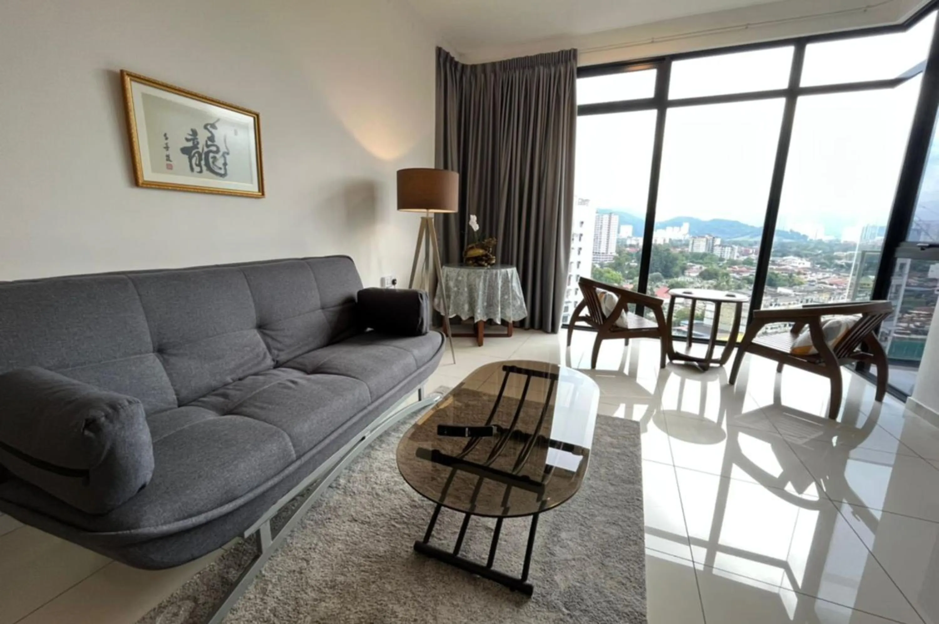 Living room in Beacon Executive Suites