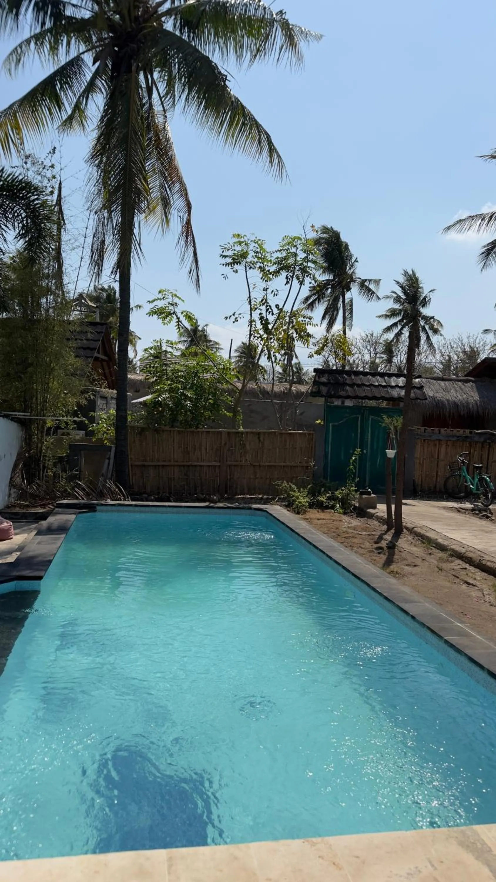 Day in PLAYA BONITA HOTEL & BEACH CLUB Gili Air