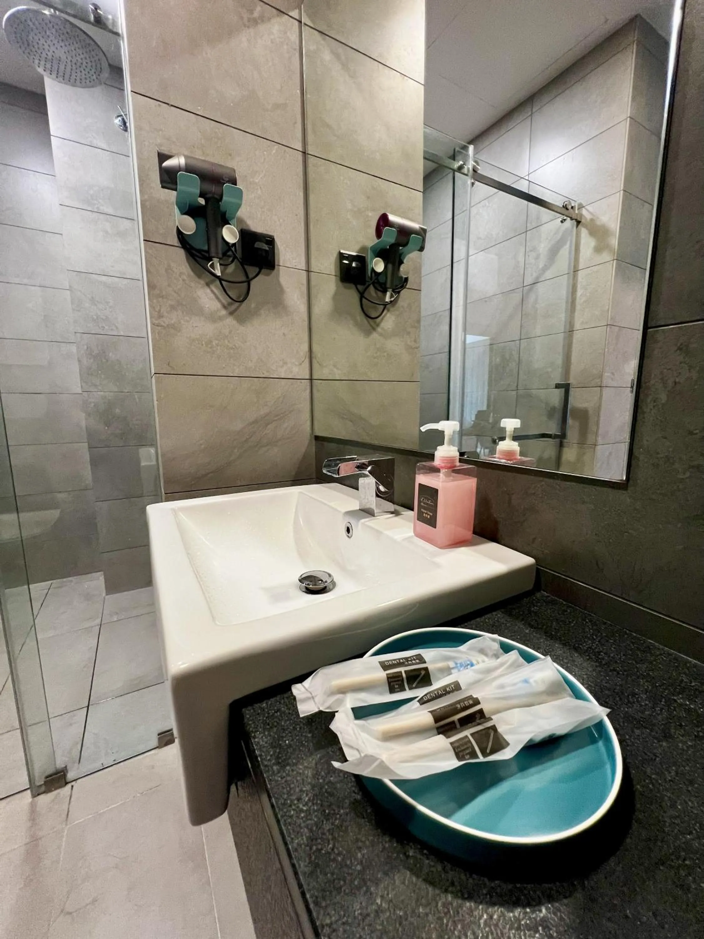 Shower in Opus Residence KL by EUcation Home