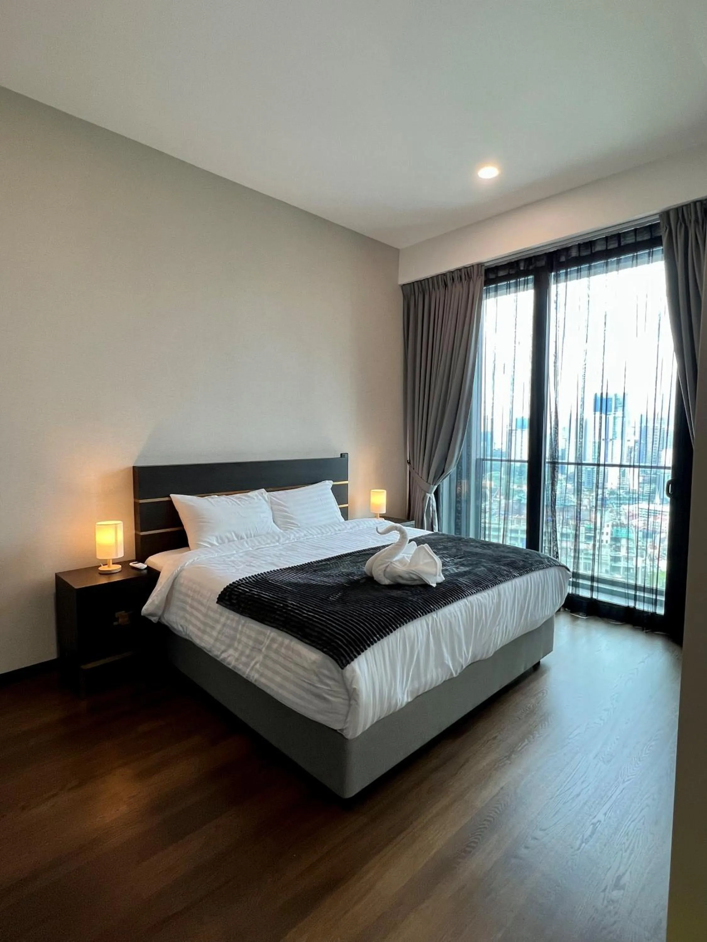 One-Bedroom Apartment with Balcony and City View in Opus Residence KL by EUcation Home