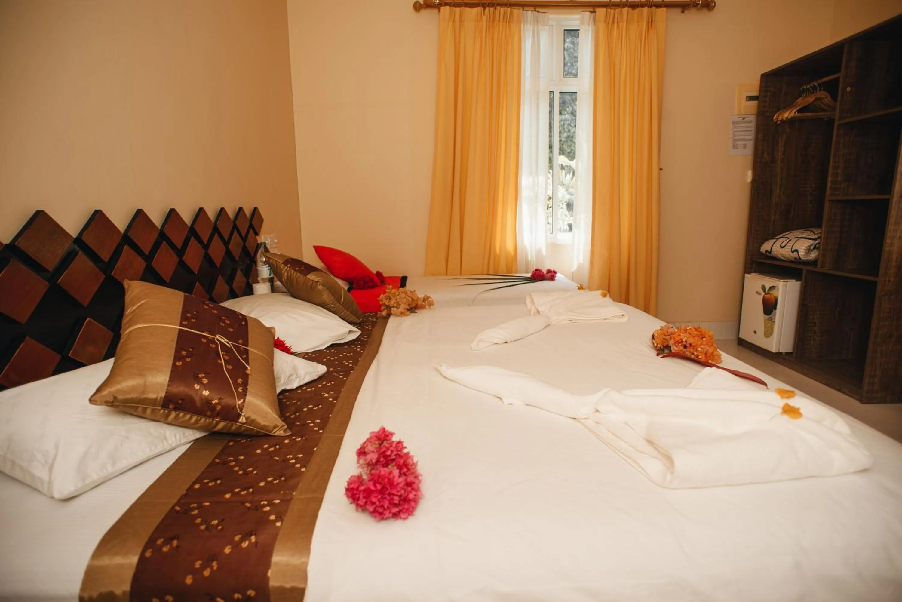 Bedroom, Bed in Summer Vibes Beach Front