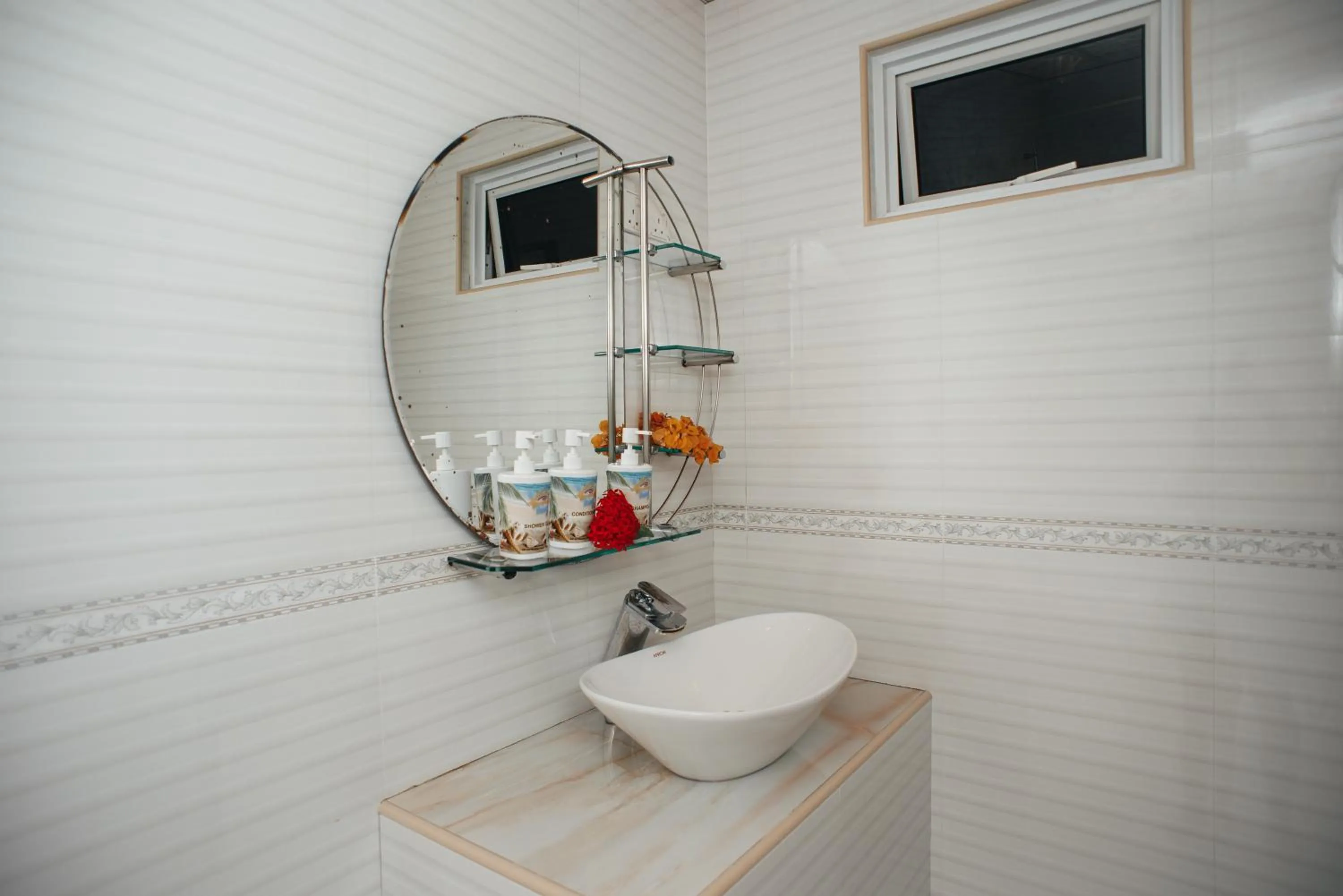 Bathroom in Summer Vibes Beach Front