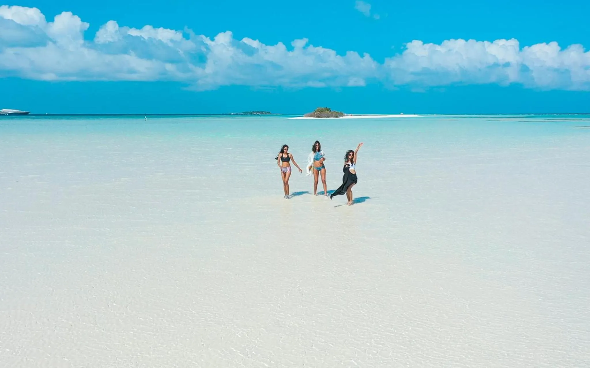 Beach in Summer Vibes Beach Front