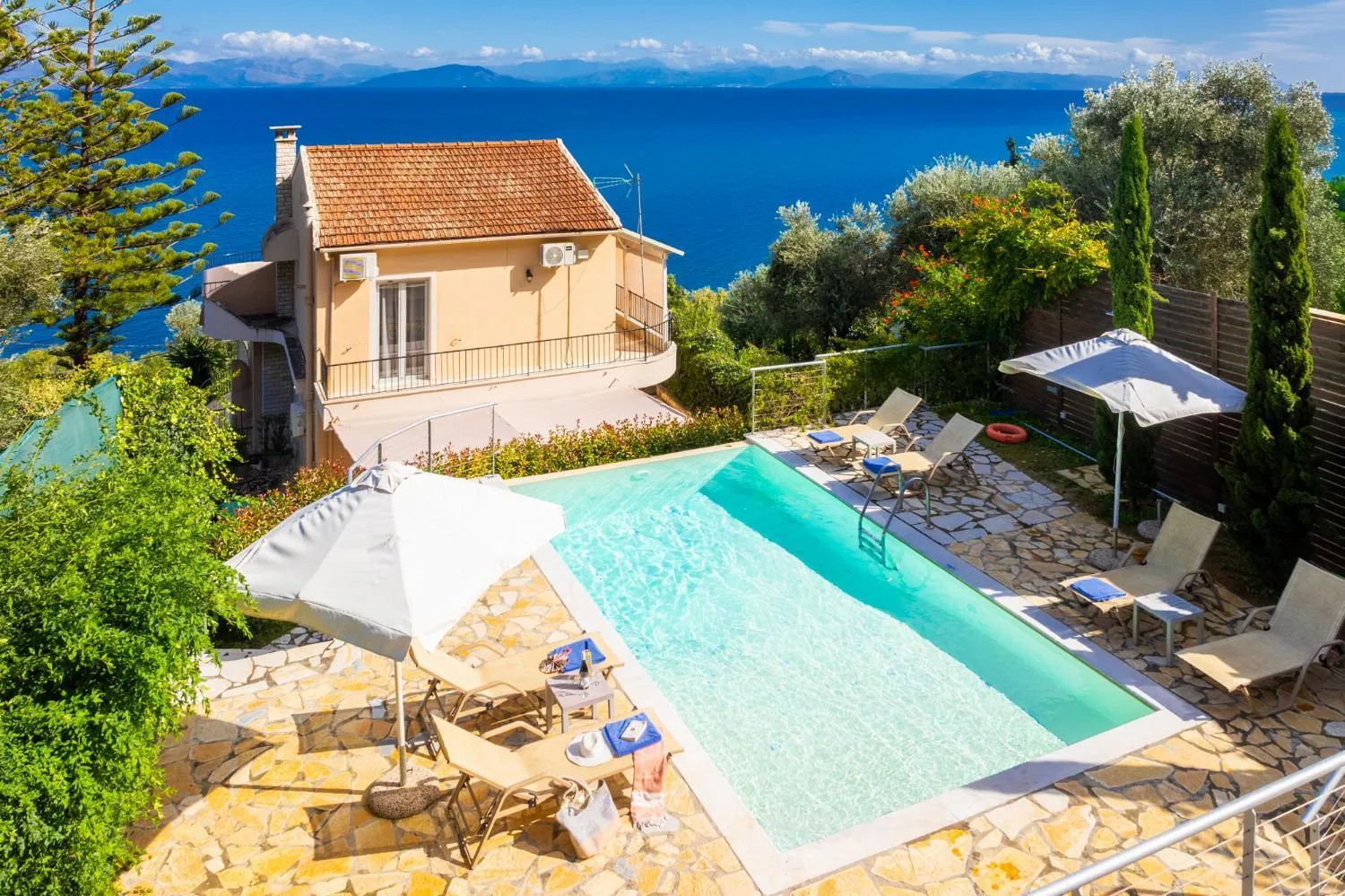 Villa Litsa