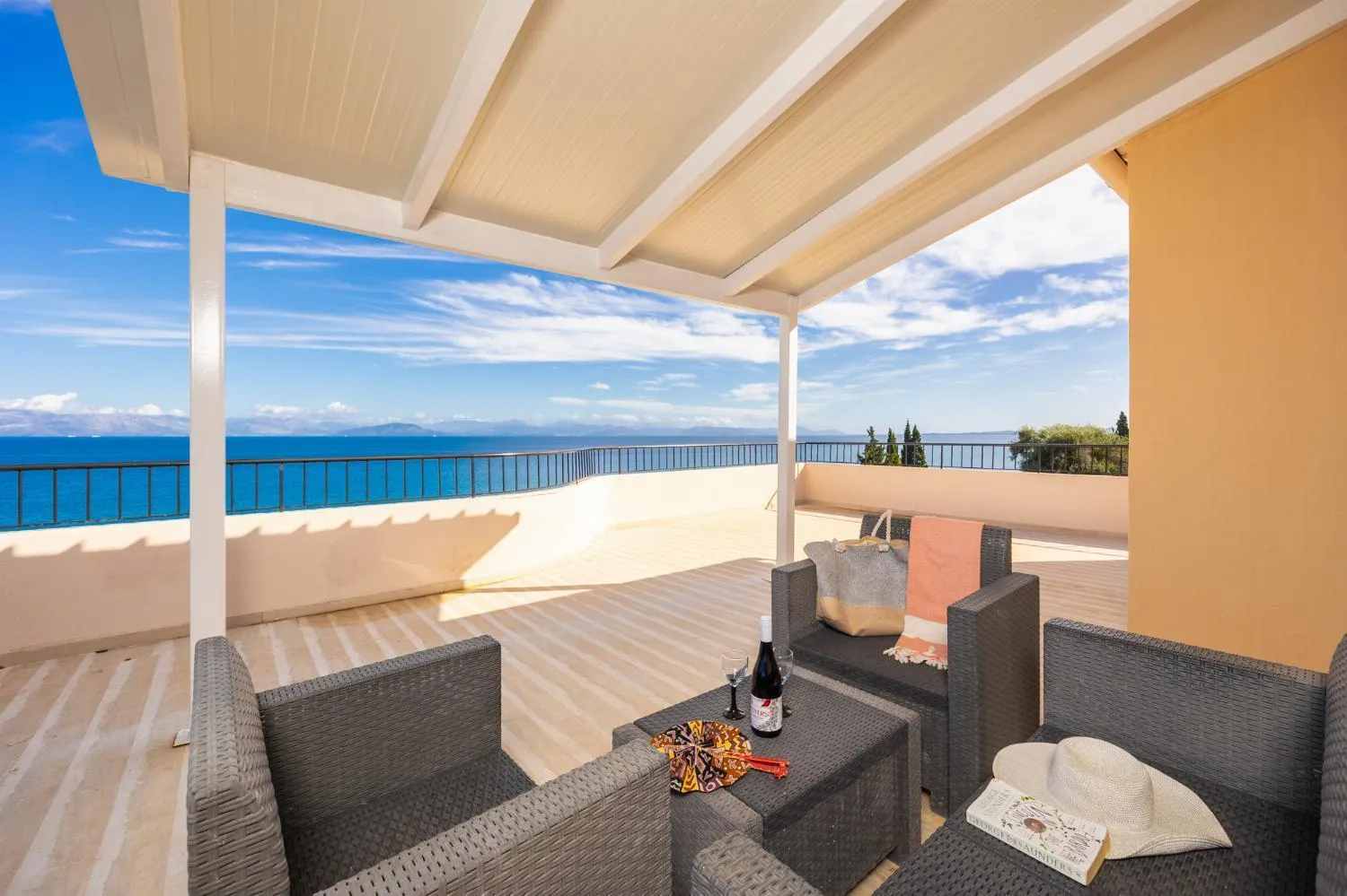 Villa Litsa