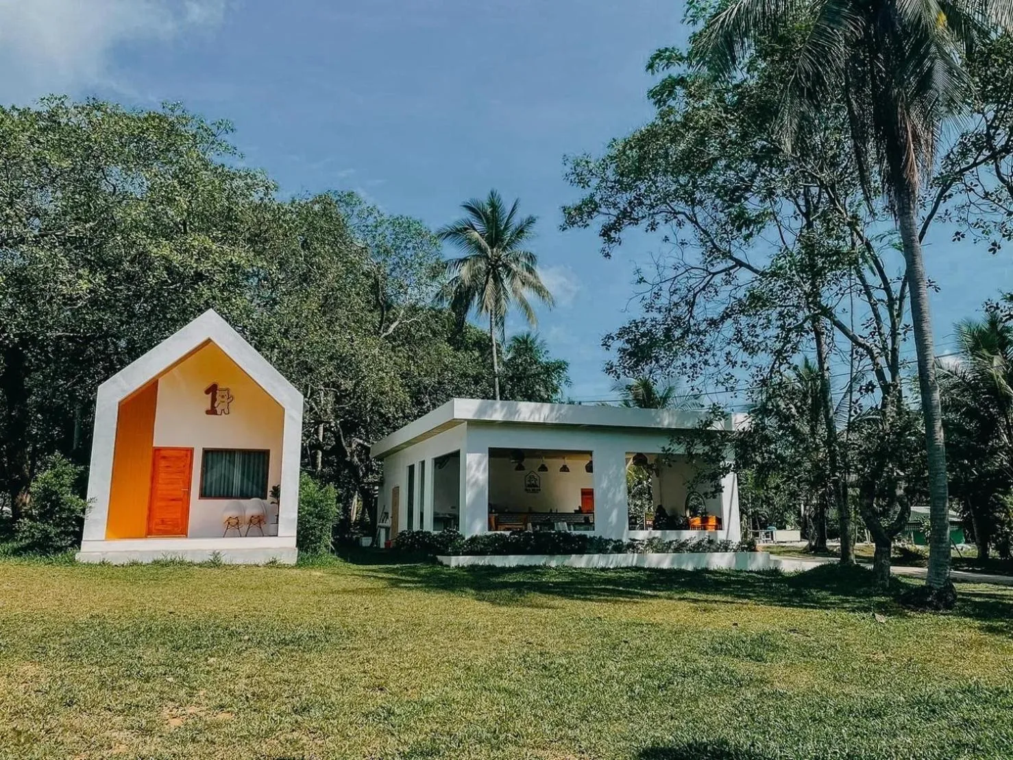 Garden in Sea Bear Resort ซีแบร์รีสอร์ต