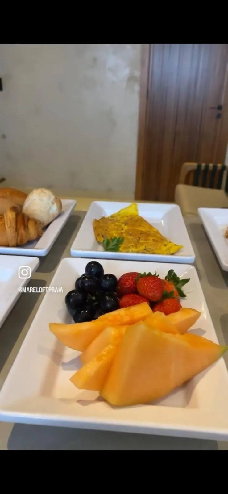 Breakfast in Maré Loft Praia