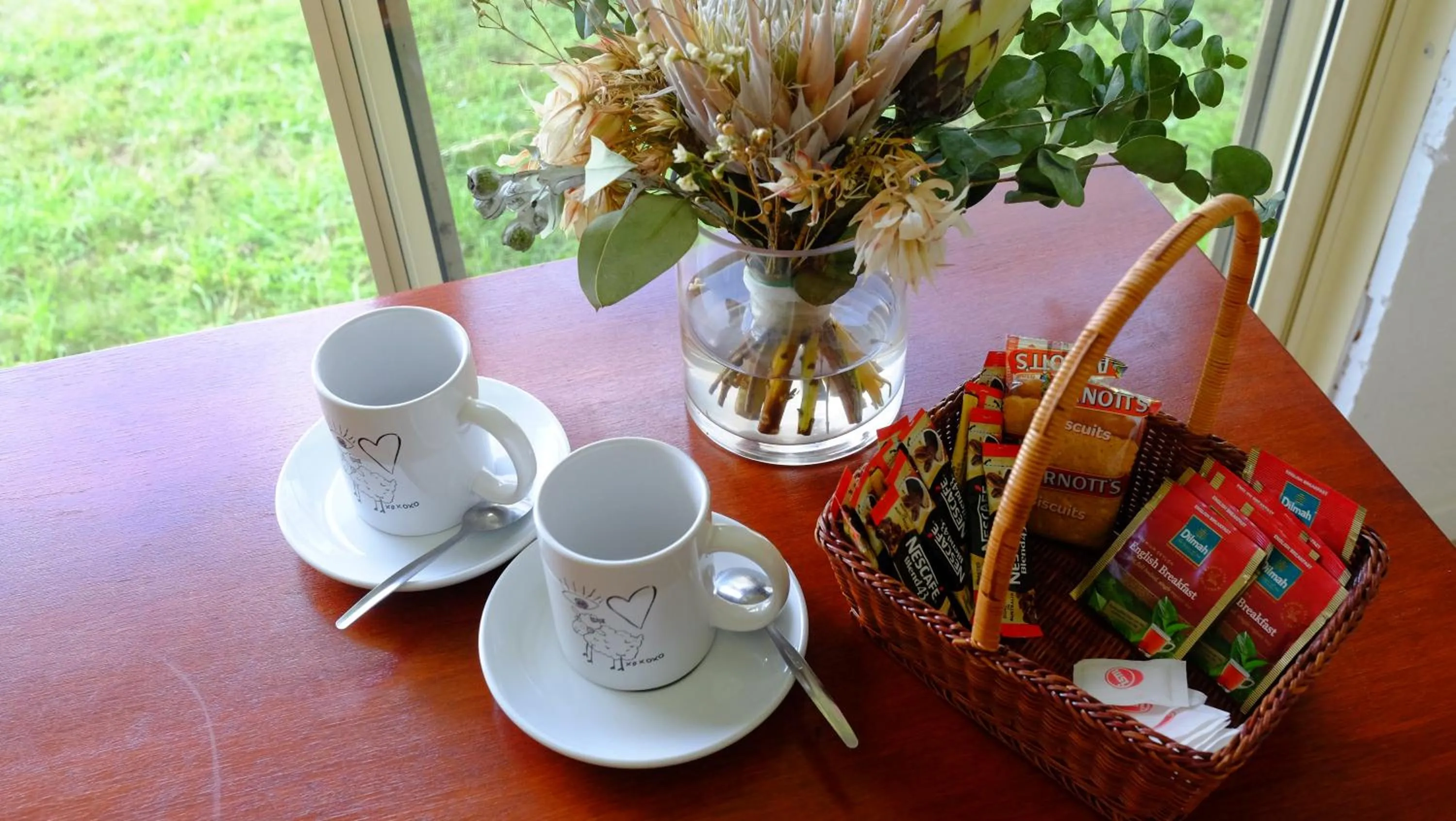 room service in Vacy Hunter Valley Lodge