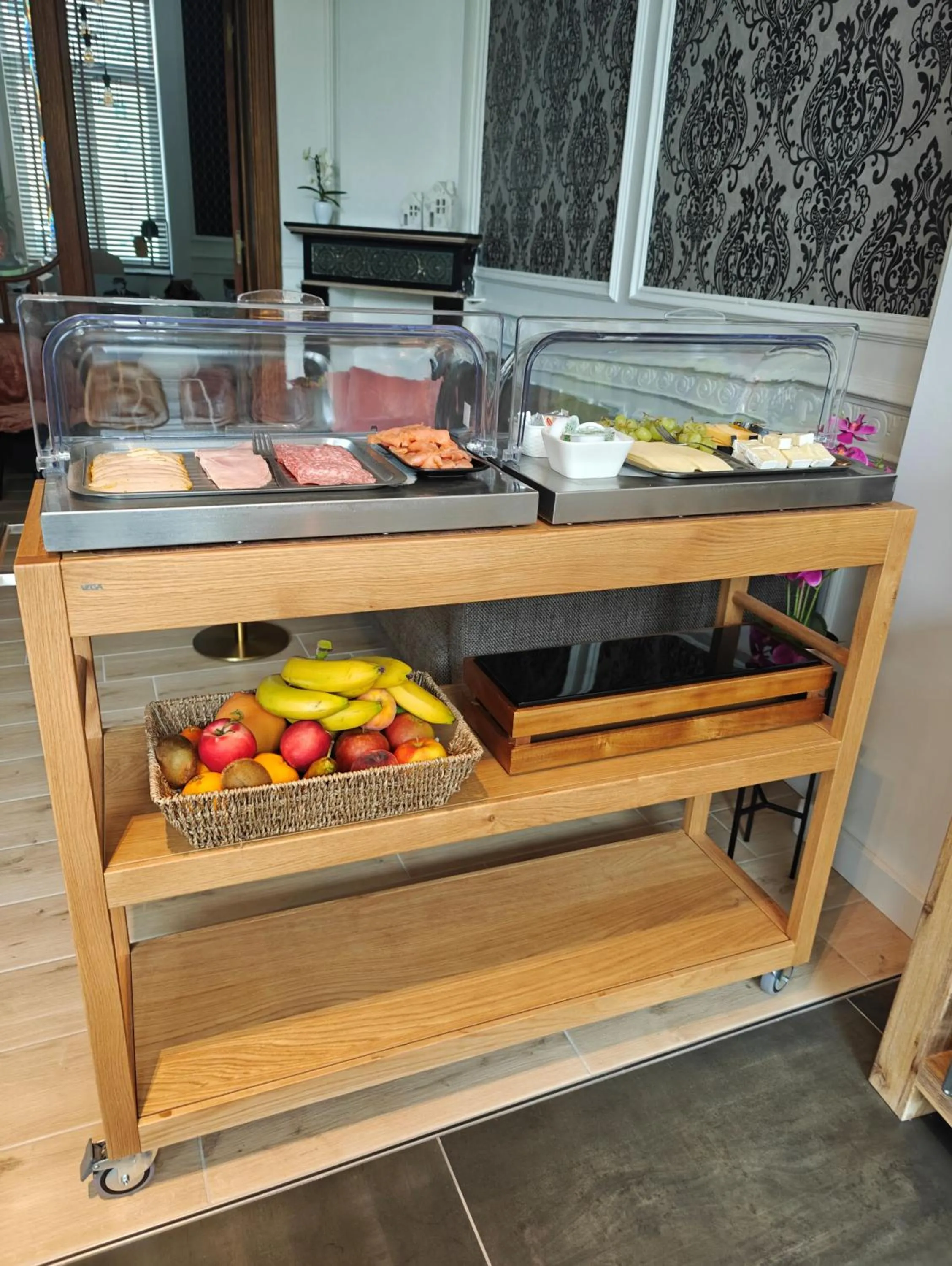 Breakfast in L'ARTiste