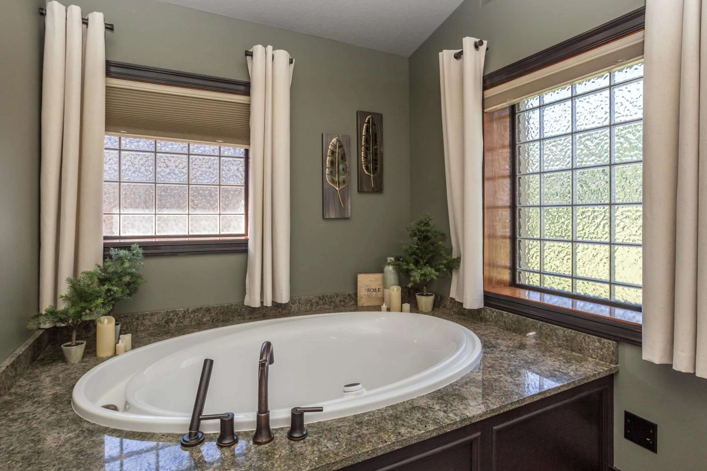 Bathroom in River View Lodge