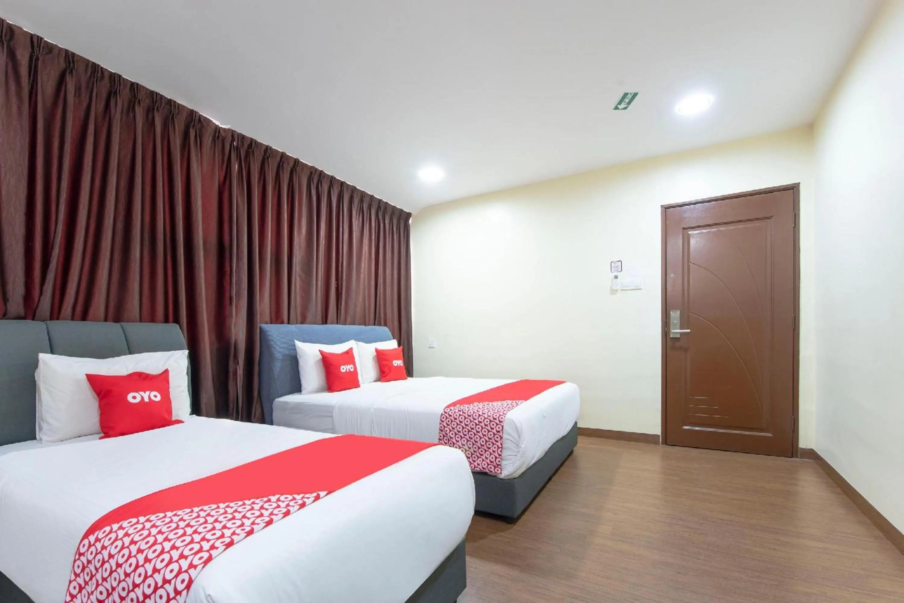 Bedroom, Bed in Hotel O Jasin