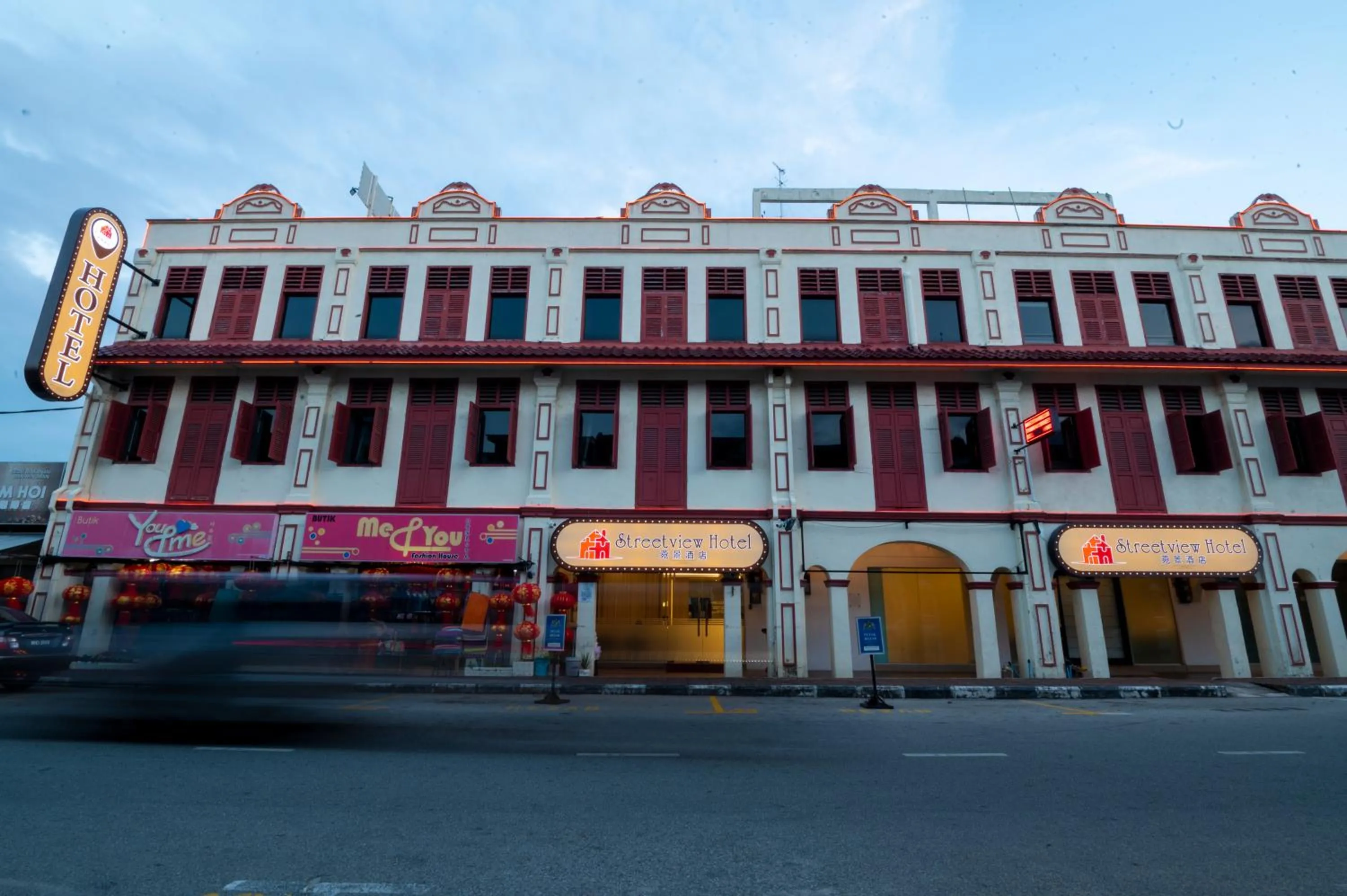 STREETVIEW HOTEL