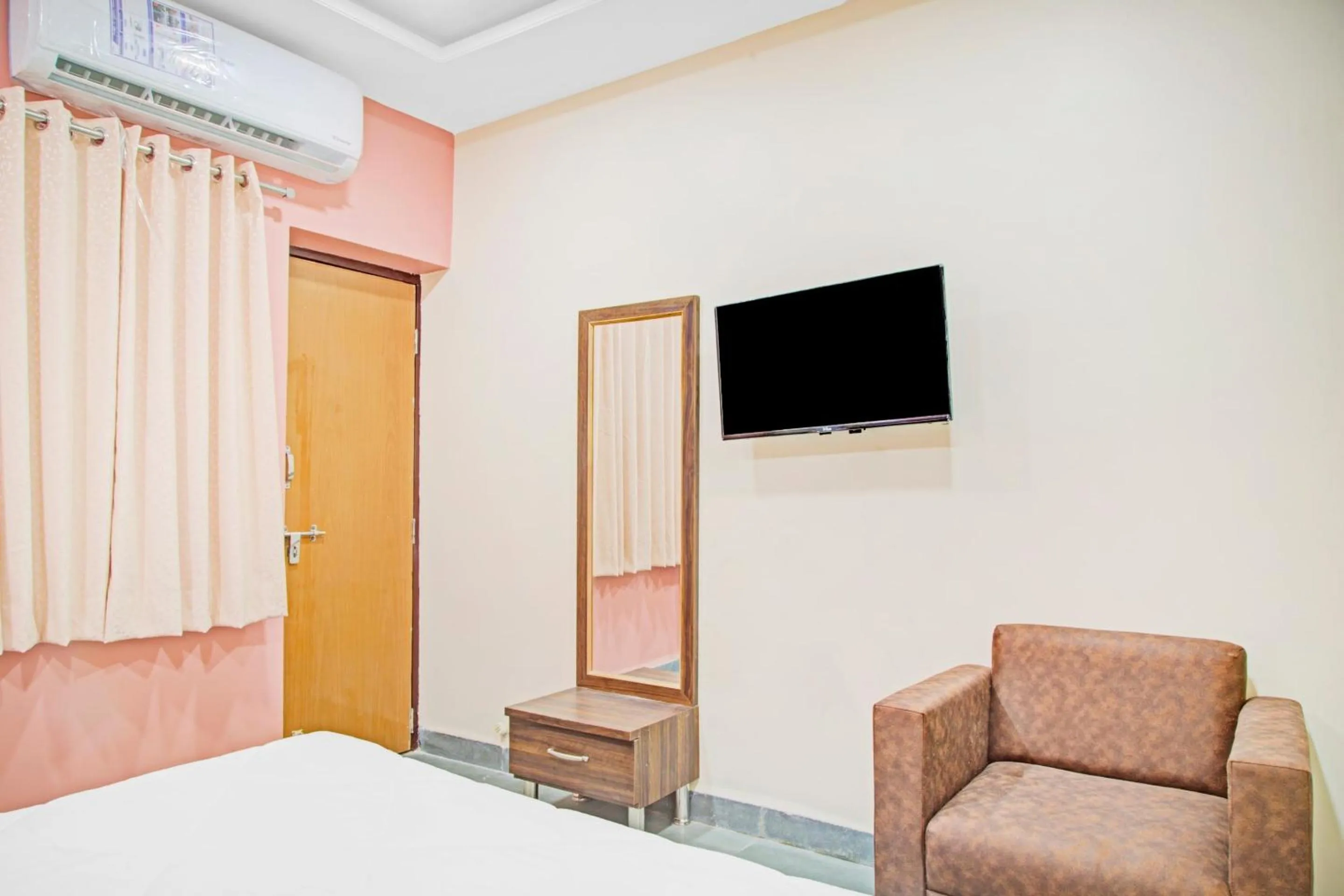 Bathroom in Hotel O Patil