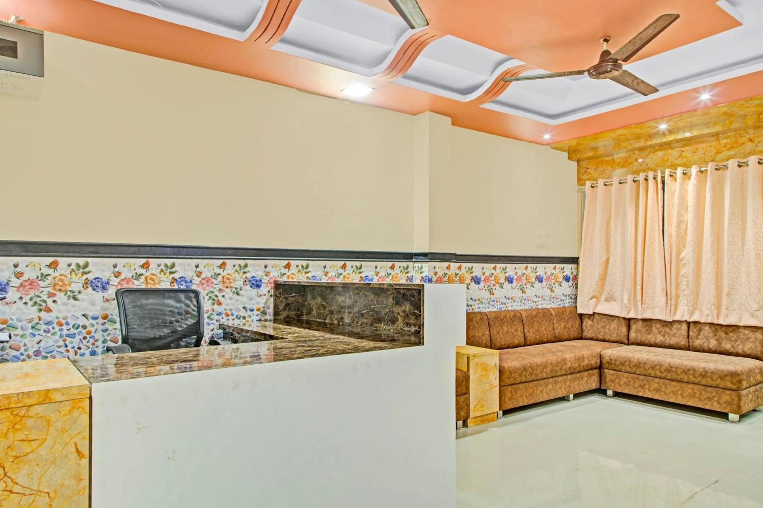 Lobby or reception in Hotel O Patil