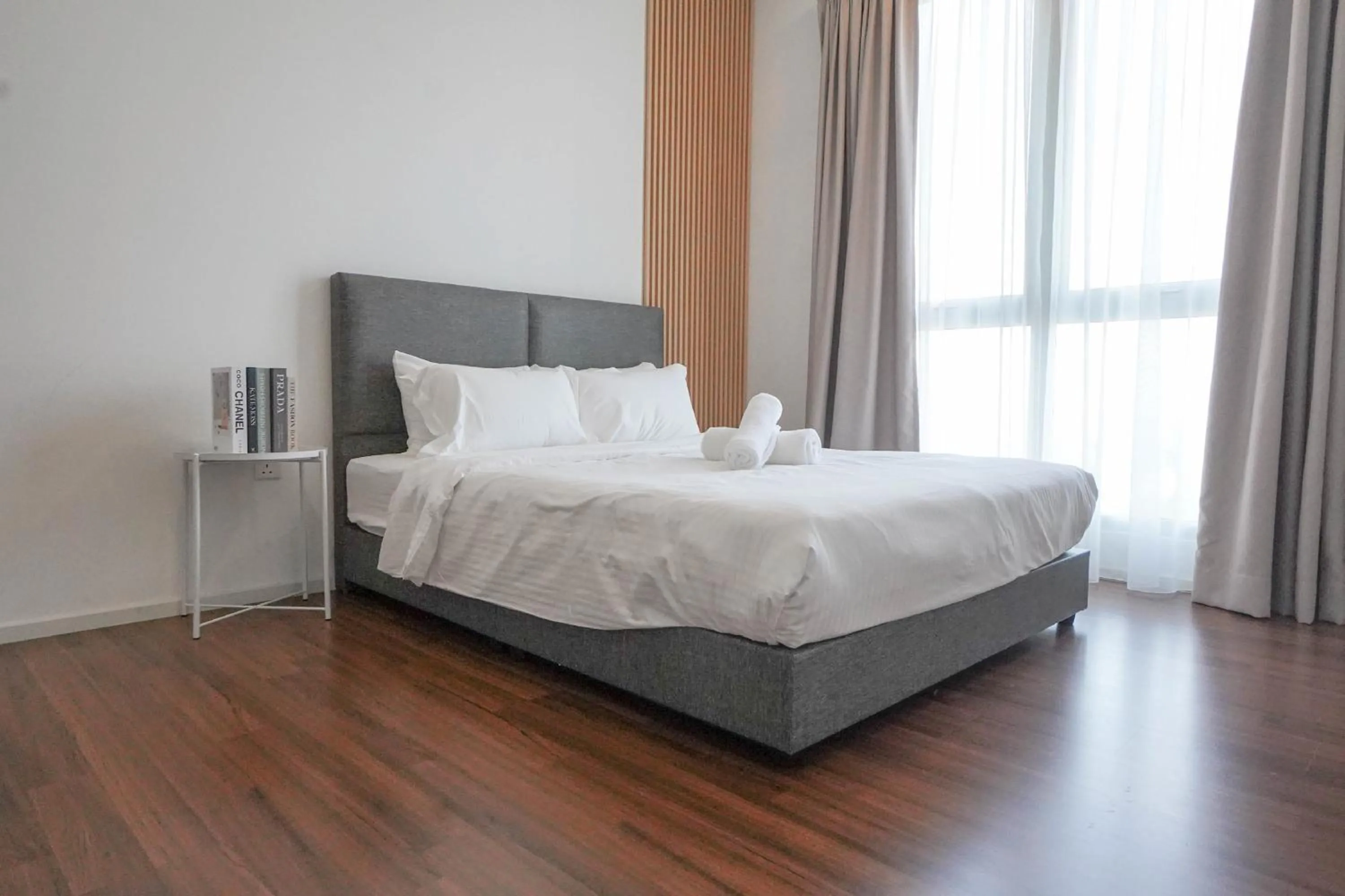 Bed in UNA Sunway Velocity Kuala Lumpur by Unimax