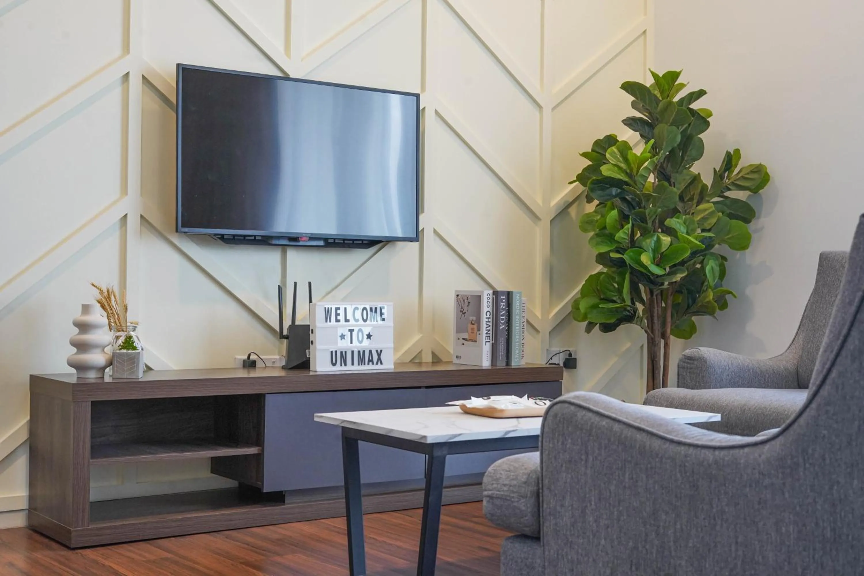 Living room in UNA Sunway Velocity Kuala Lumpur by Unimax