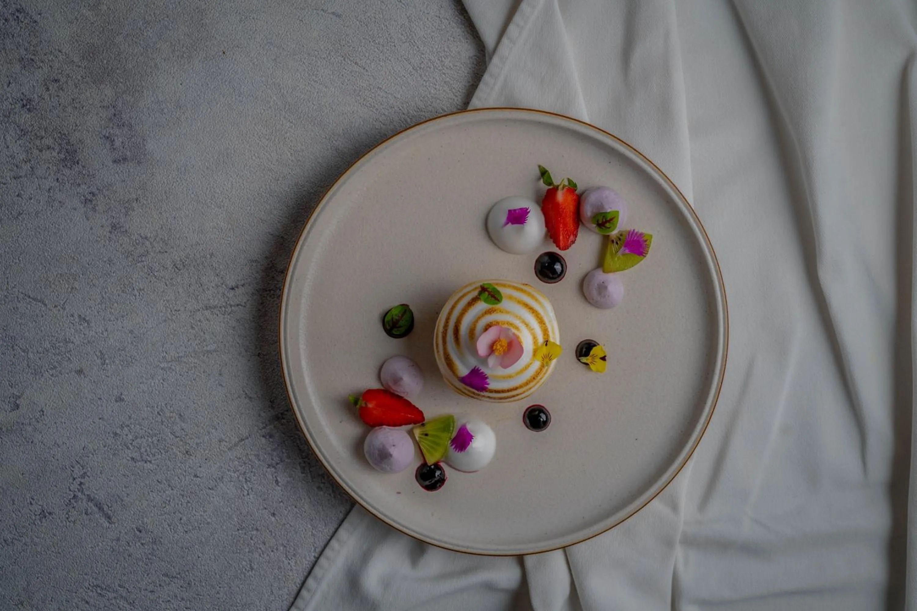 Food in Gdas Bali Health and Wellness Resort - Adult Only