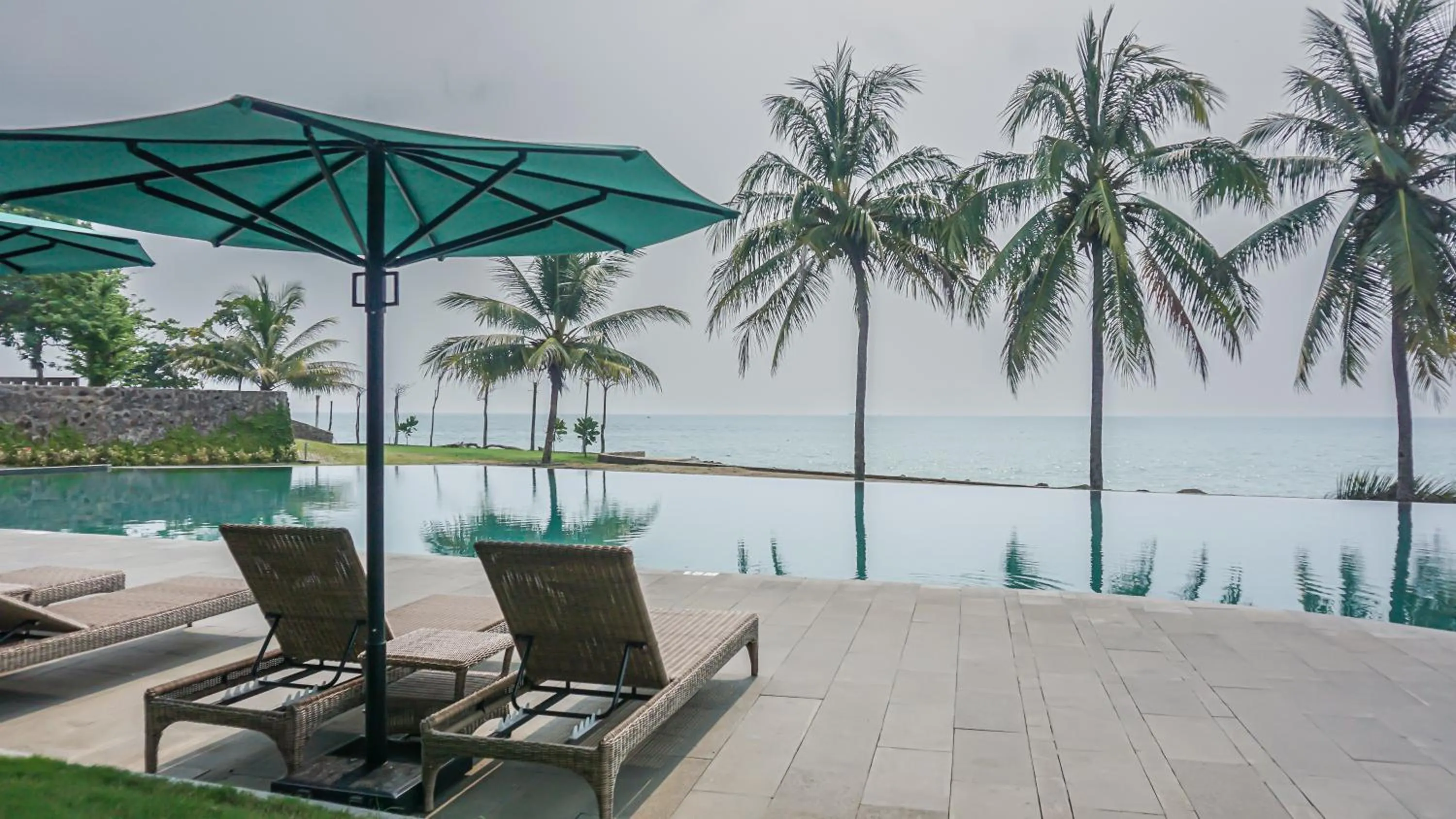 Swimming pool in The West Cove Hotel
