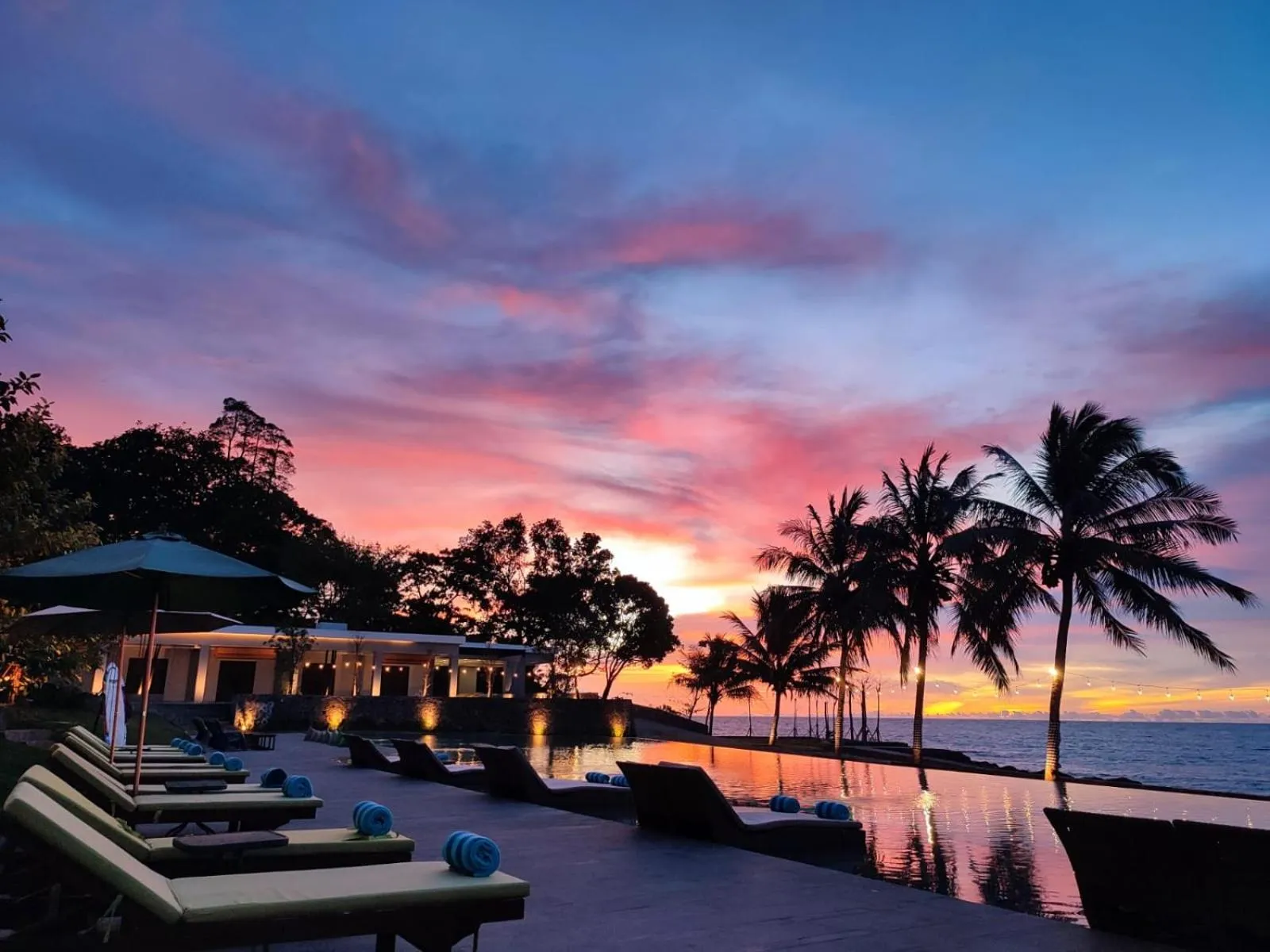 Sunset in The West Cove Hotel