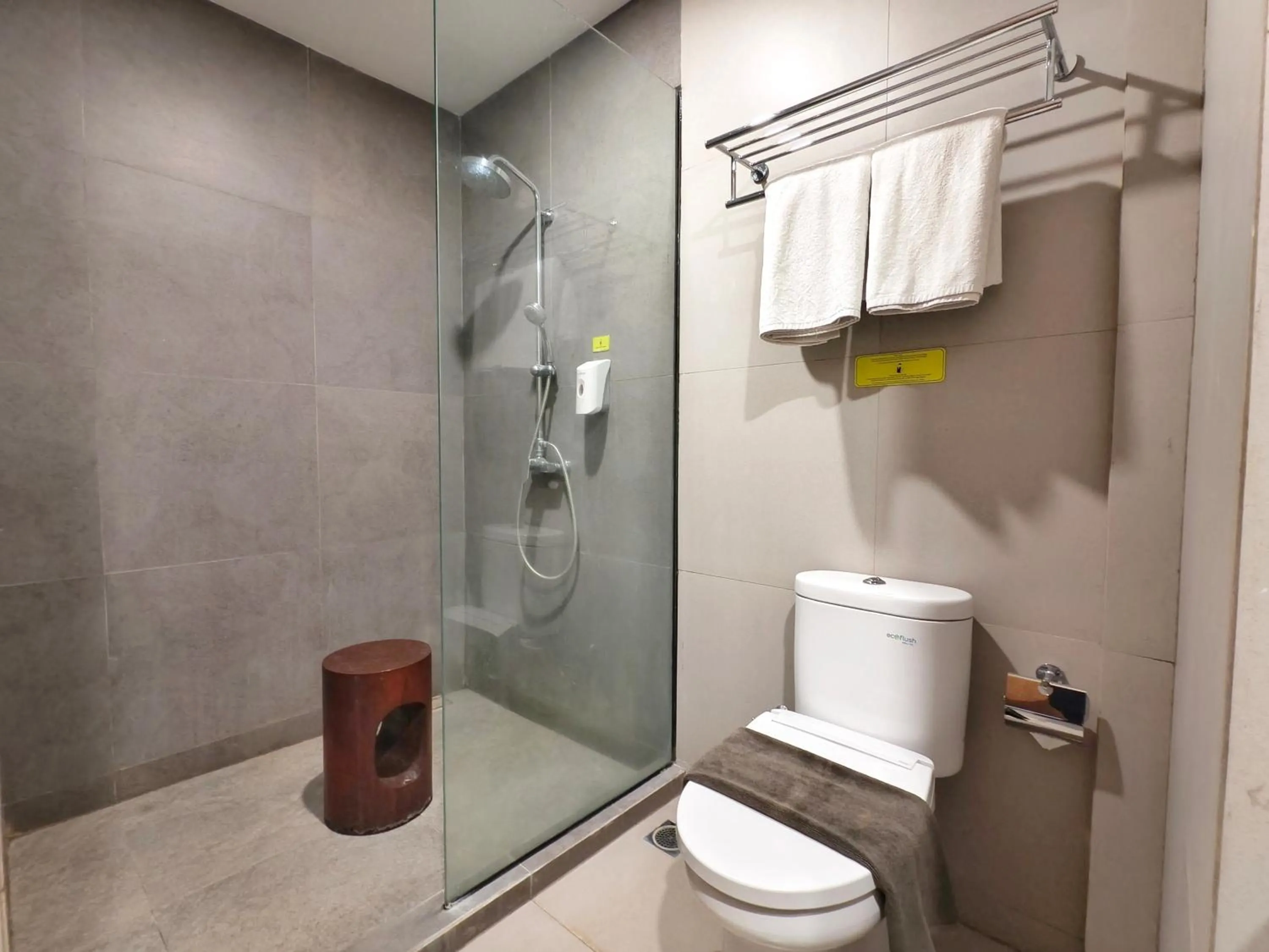 Bathroom in The West Cove Hotel