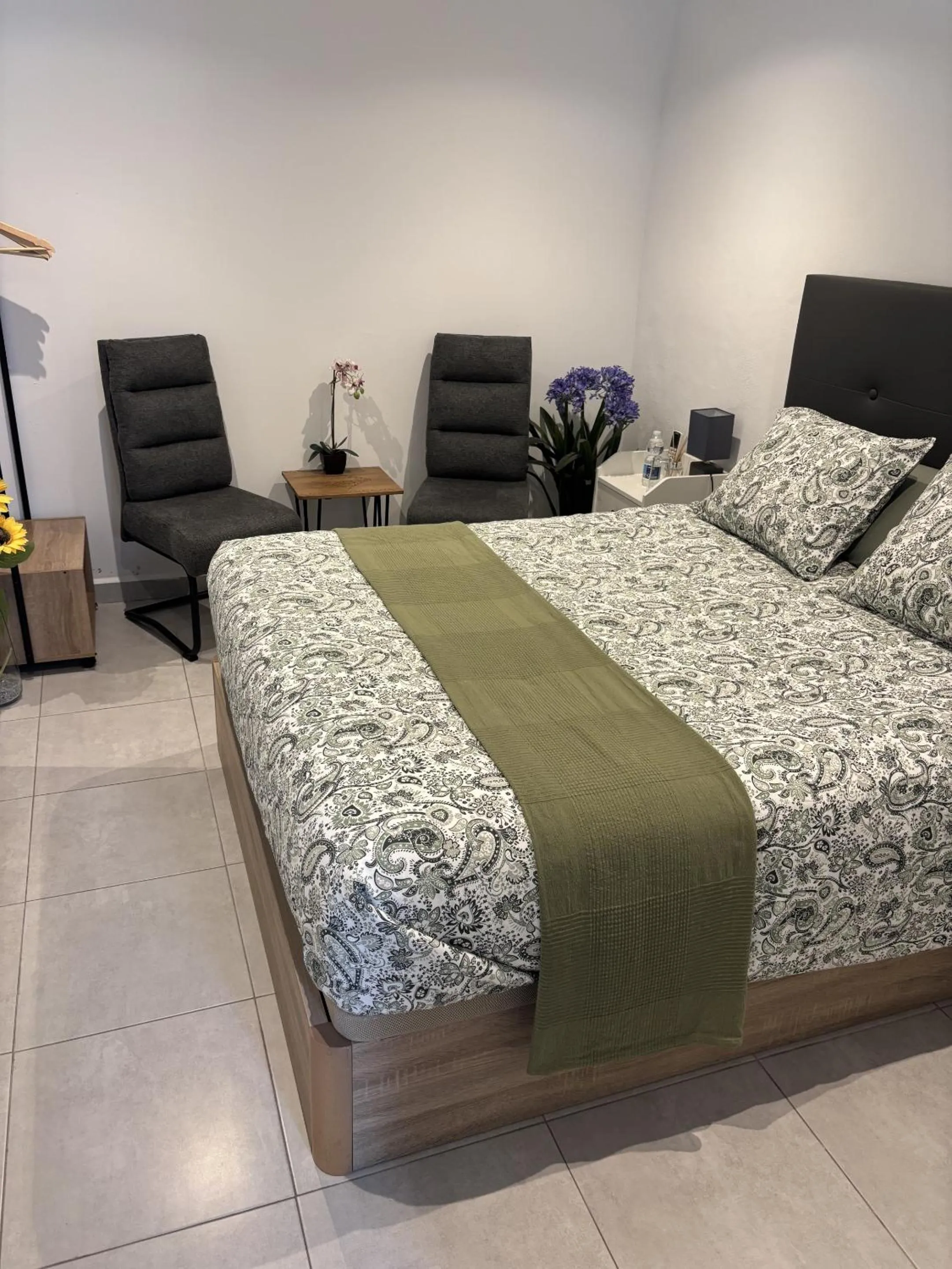 Bedroom, Bed in KiCo