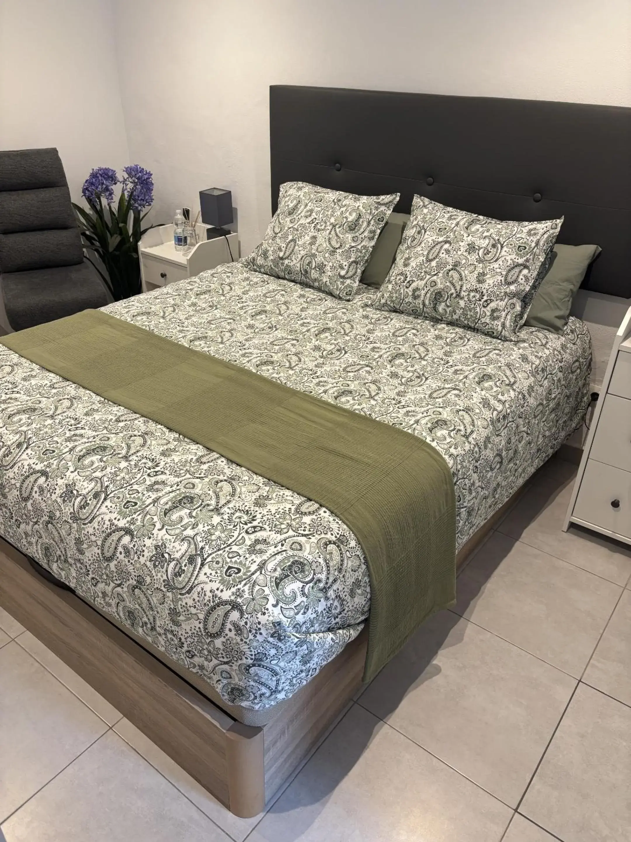 Double Room with Private Bathroom in KiCo Double Room with Private Bathroom in KiCo