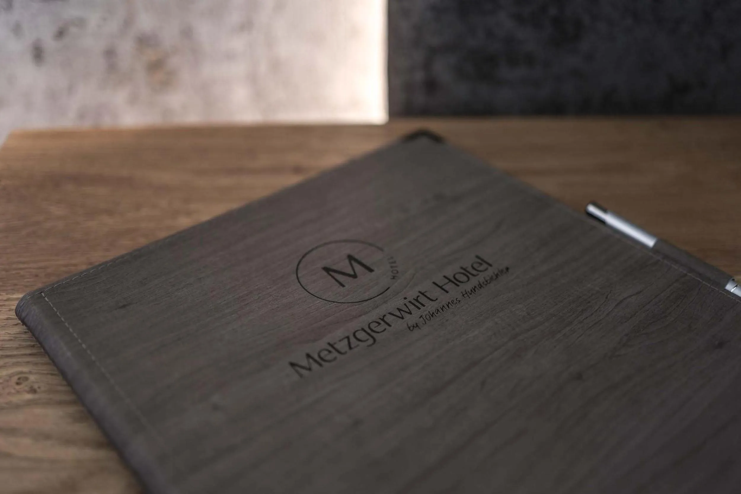 Logo/Certificate/Sign in Metzgerwirt