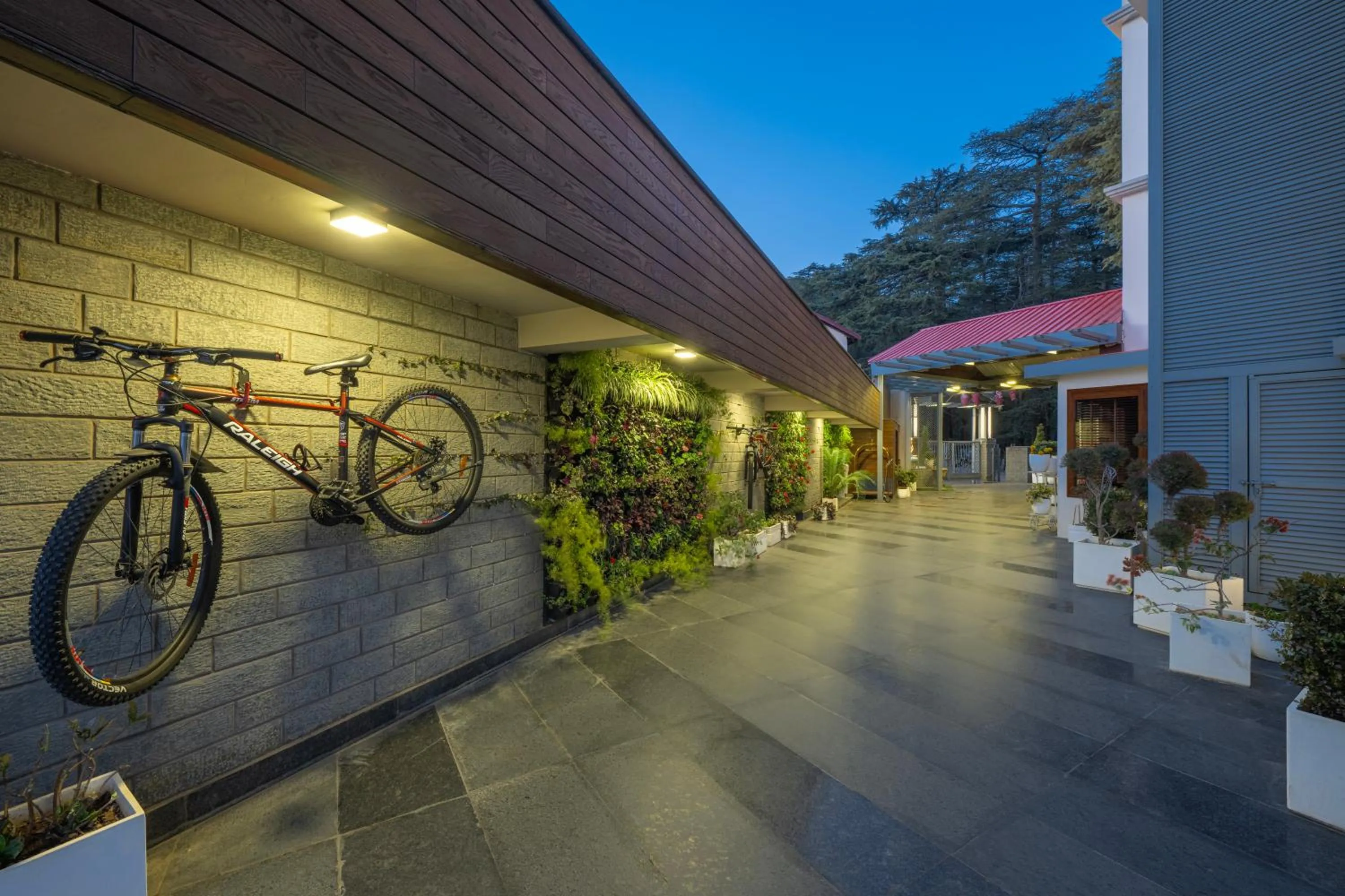 Facade/entrance in WelcomHeritage Elysium Resort & Spa