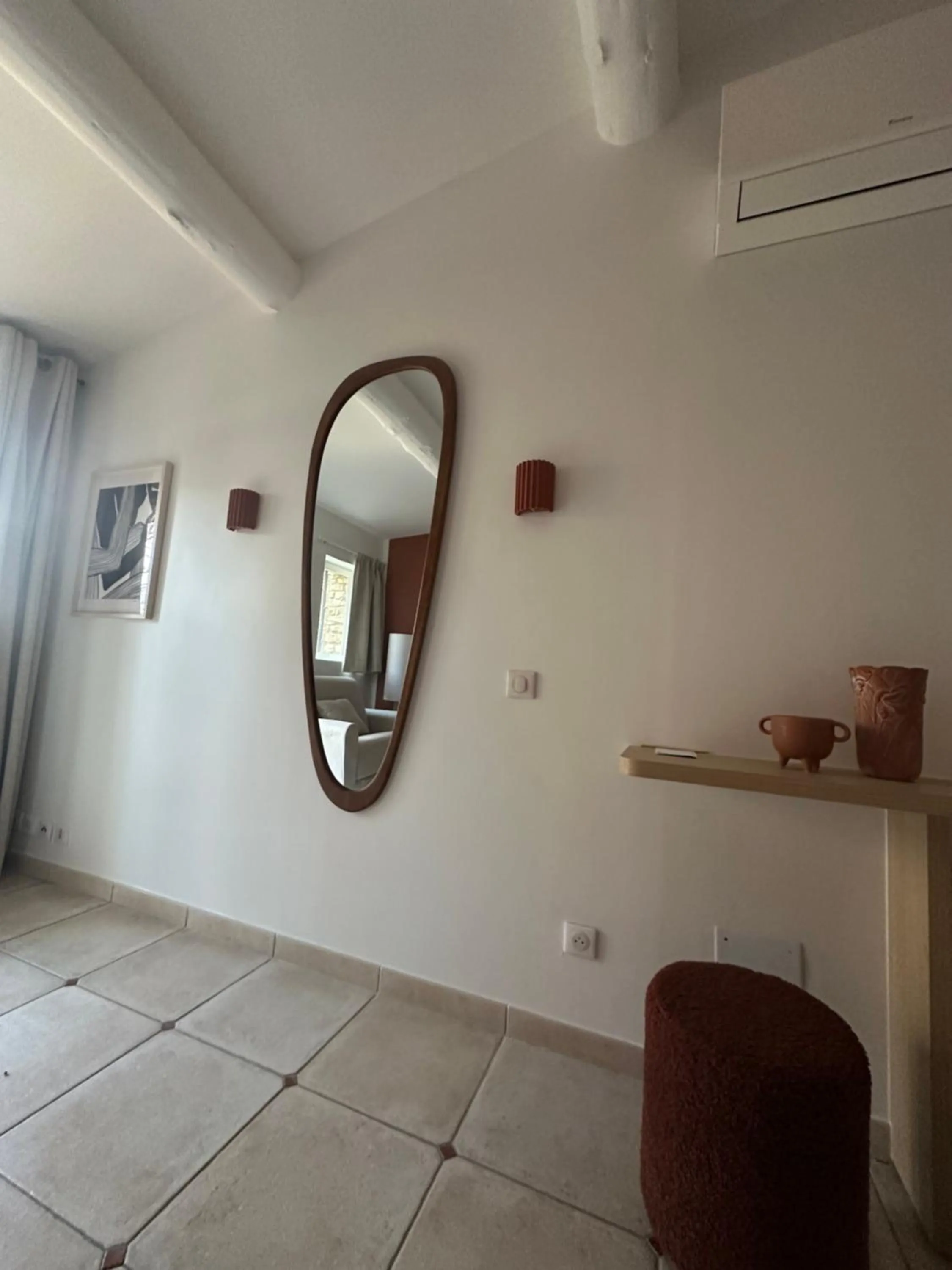 Bedroom in Mas des Romarins, The Originals Relais