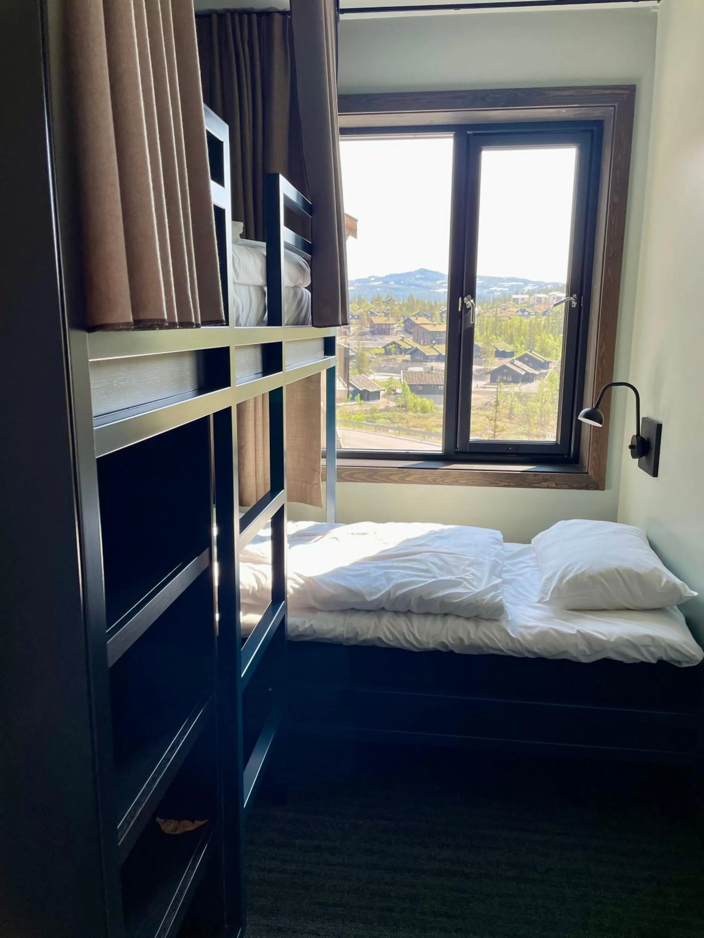 Three-Bedroom Apartment in Gausta View