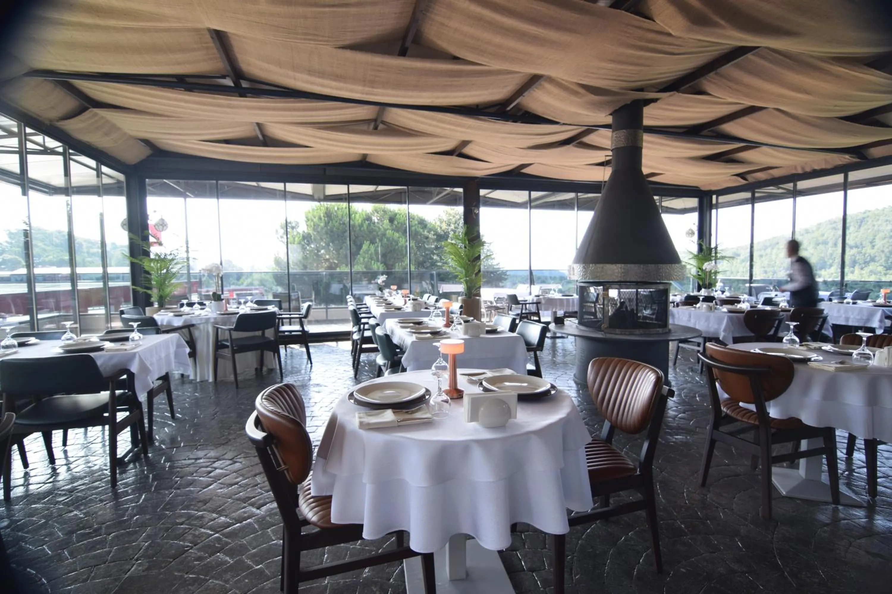 Restaurant/places to eat in Vela Verde Hotel & SPA