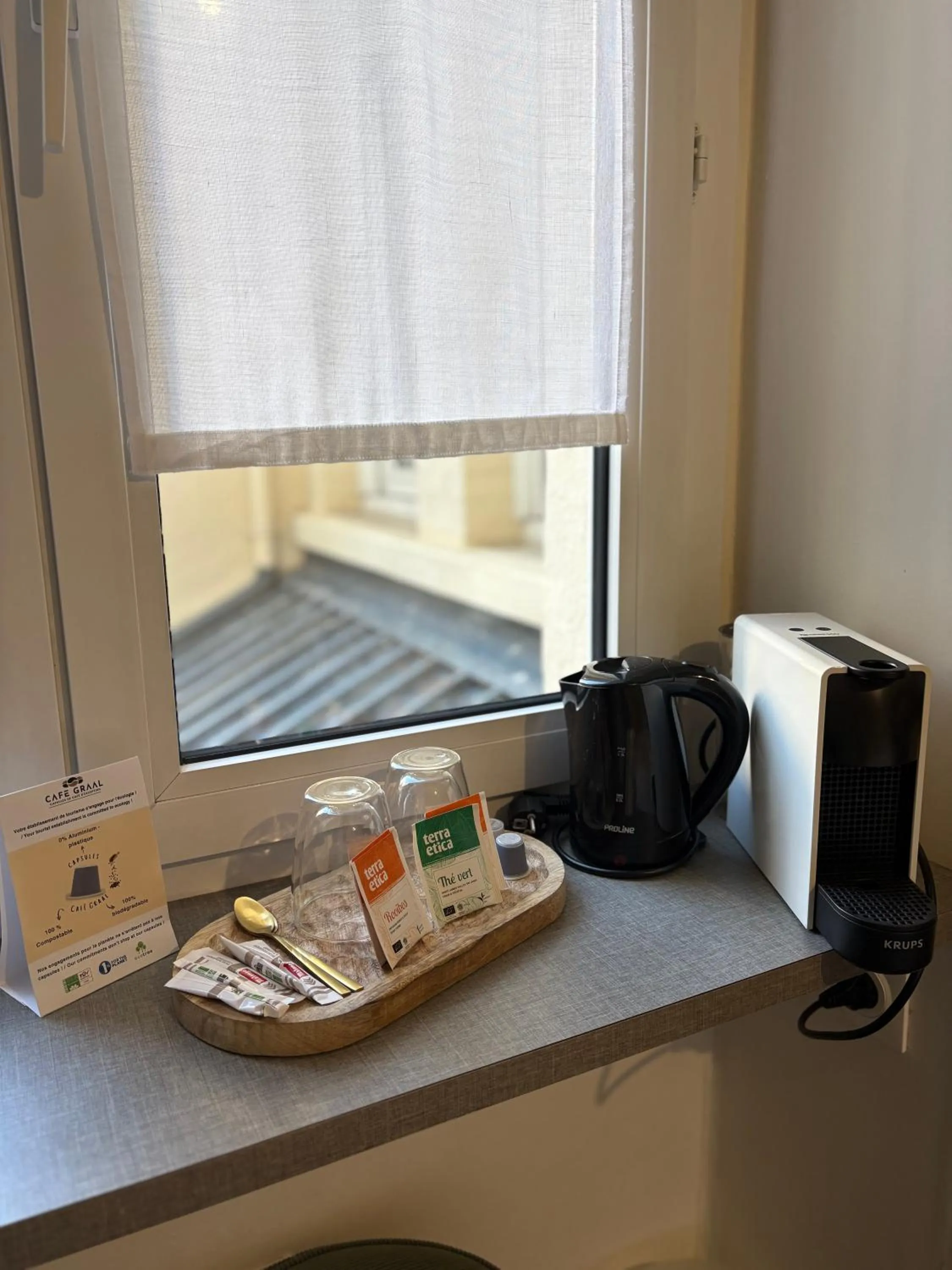 Coffee/tea facilities in Garden Hotel Rennes Centre Gare