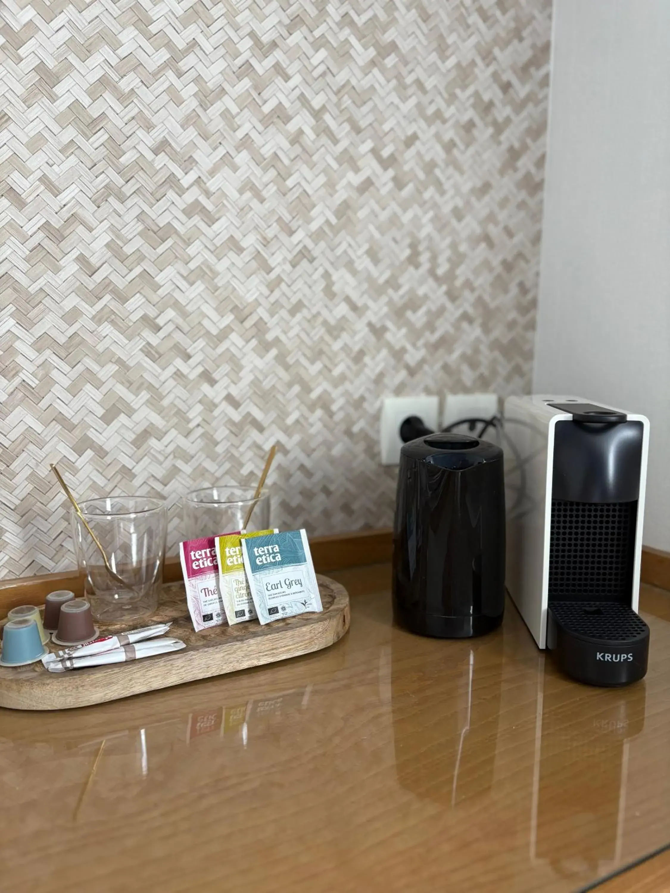 Property building in Garden Hotel Rennes Centre Gare Property building in Garden Hotel Rennes Centre Gare