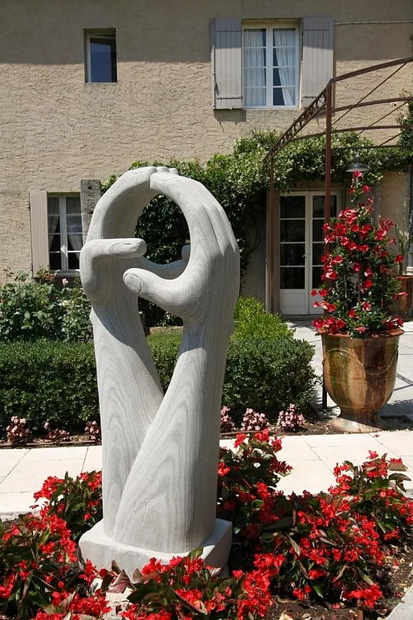 Decorative detail in Mas des Carassins