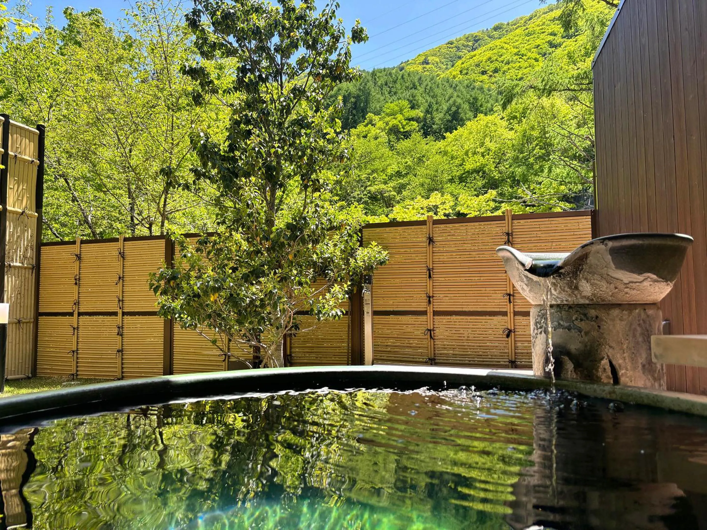 Open Air Bath in Keiryuso Siorie