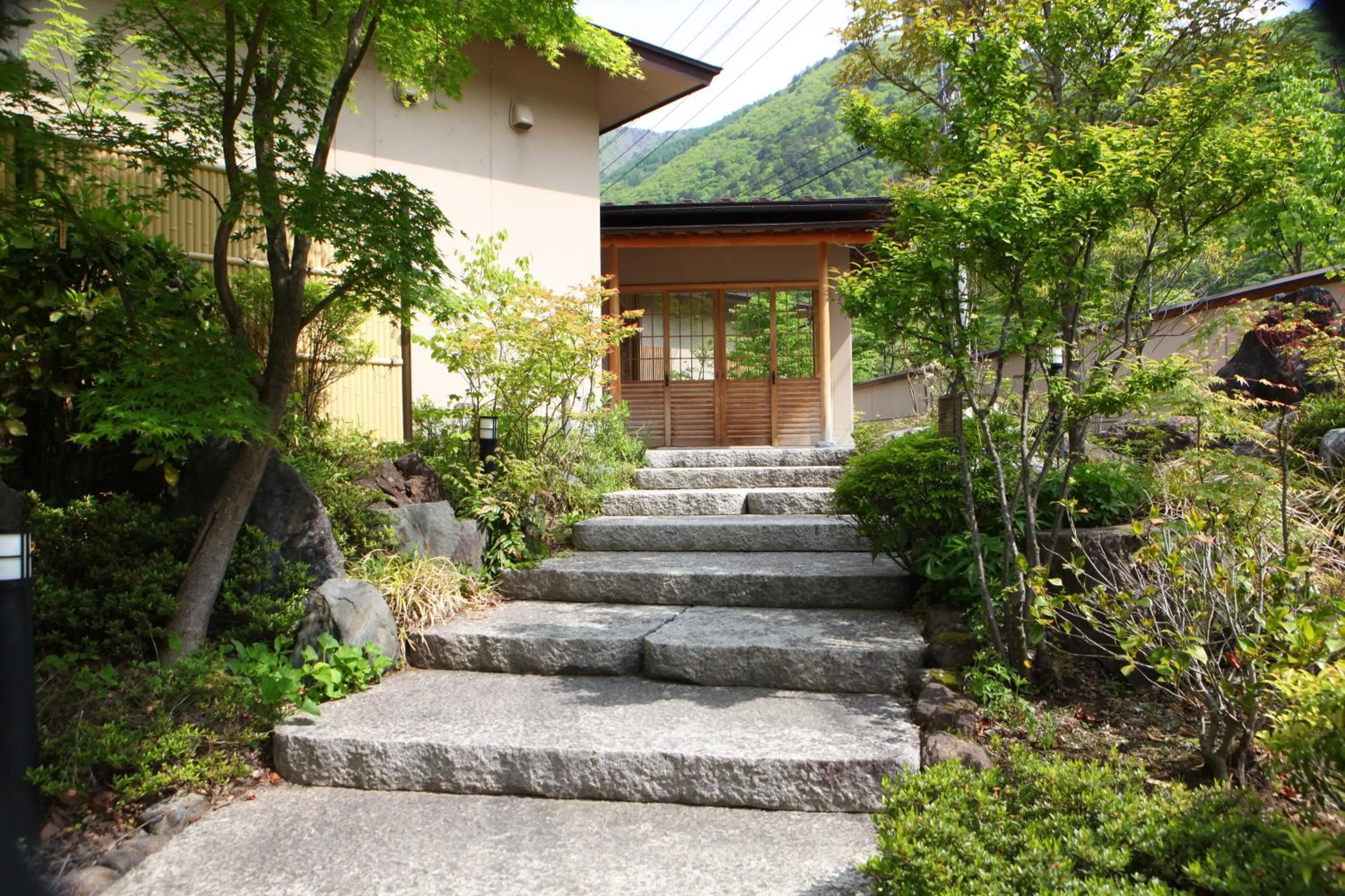 Facade/entrance in Keiryuso Siorie