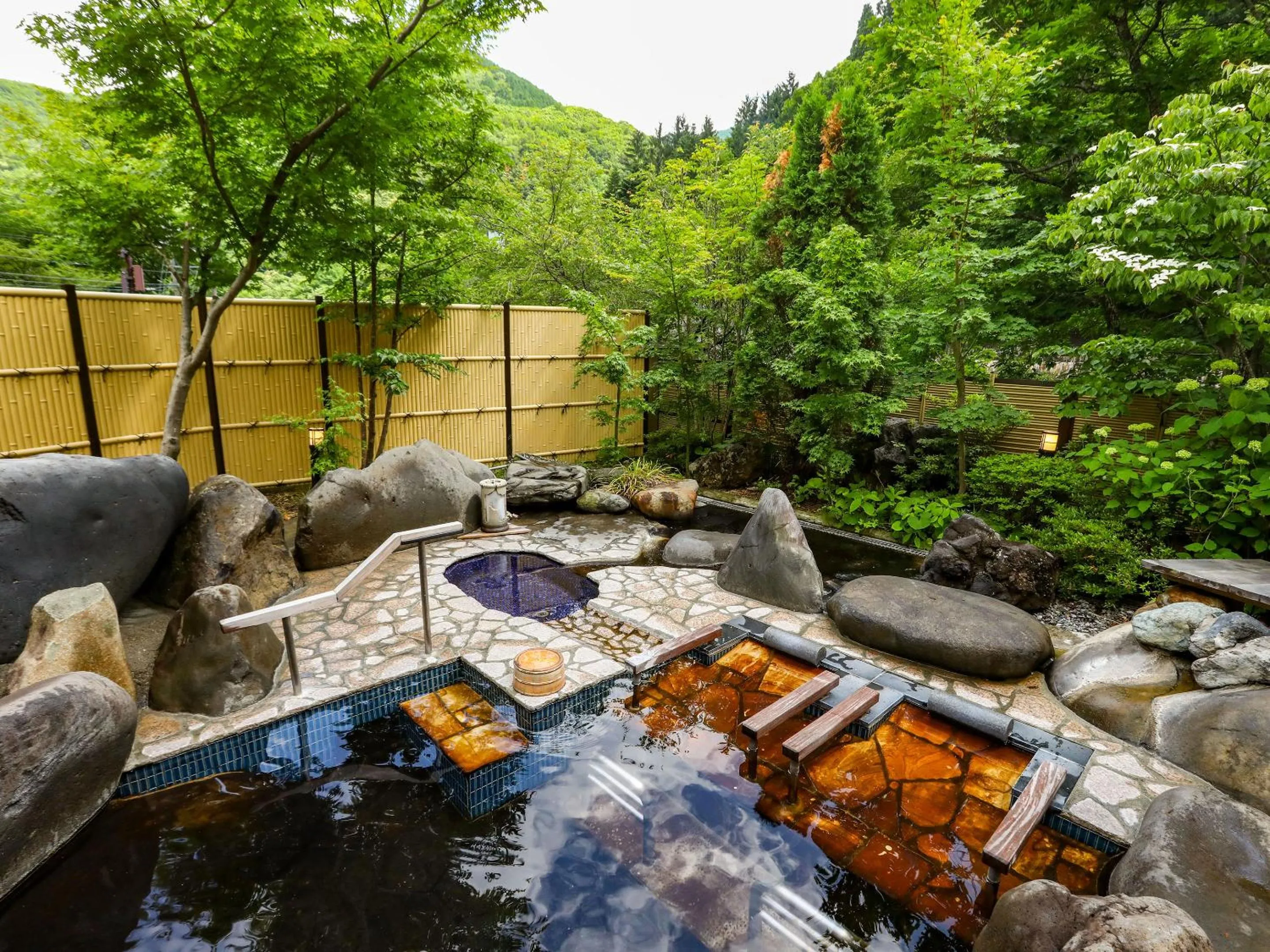 Open Air Bath in Keiryuso Siorie