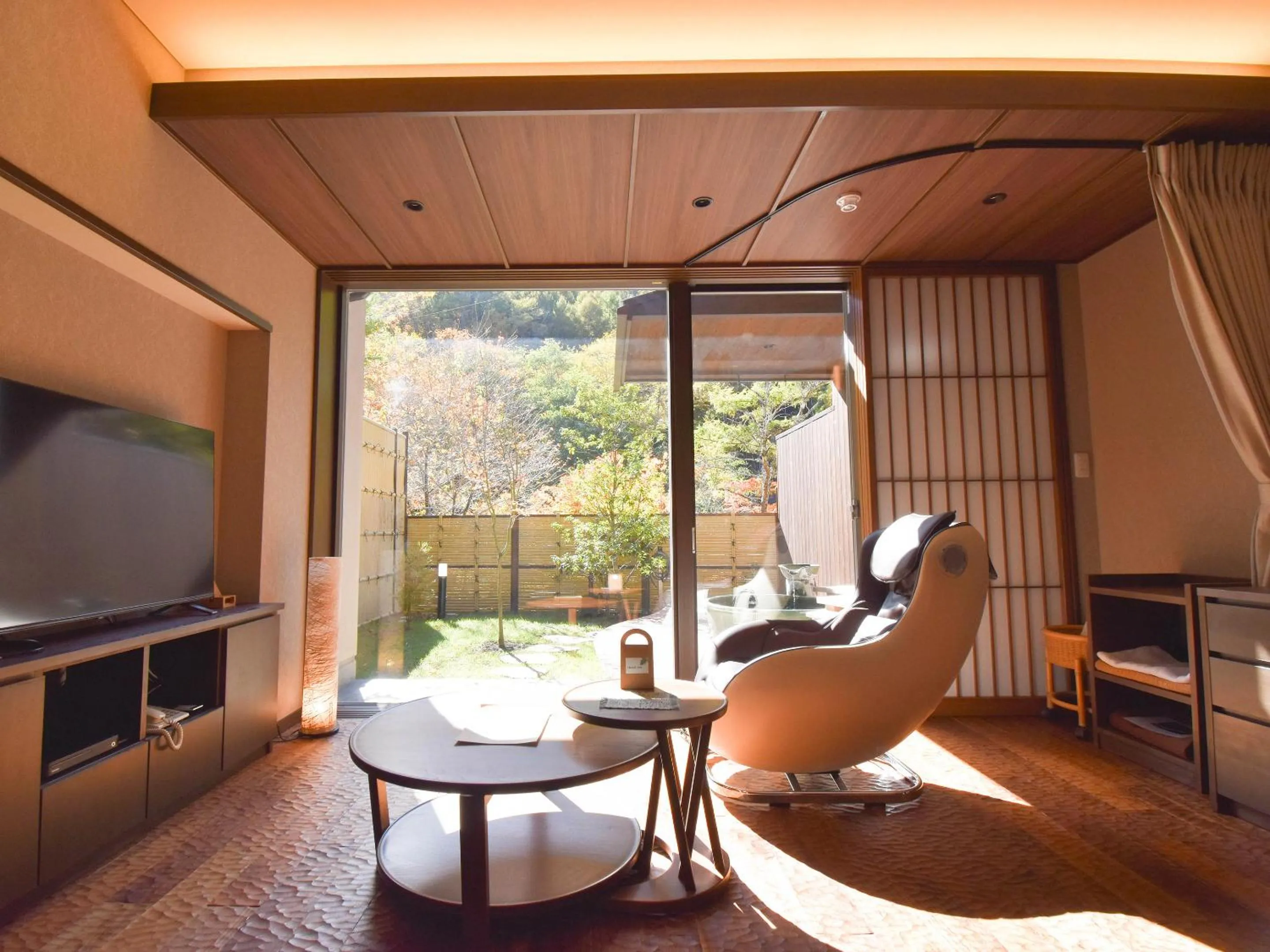 Photo of the whole room in Keiryuso Siorie