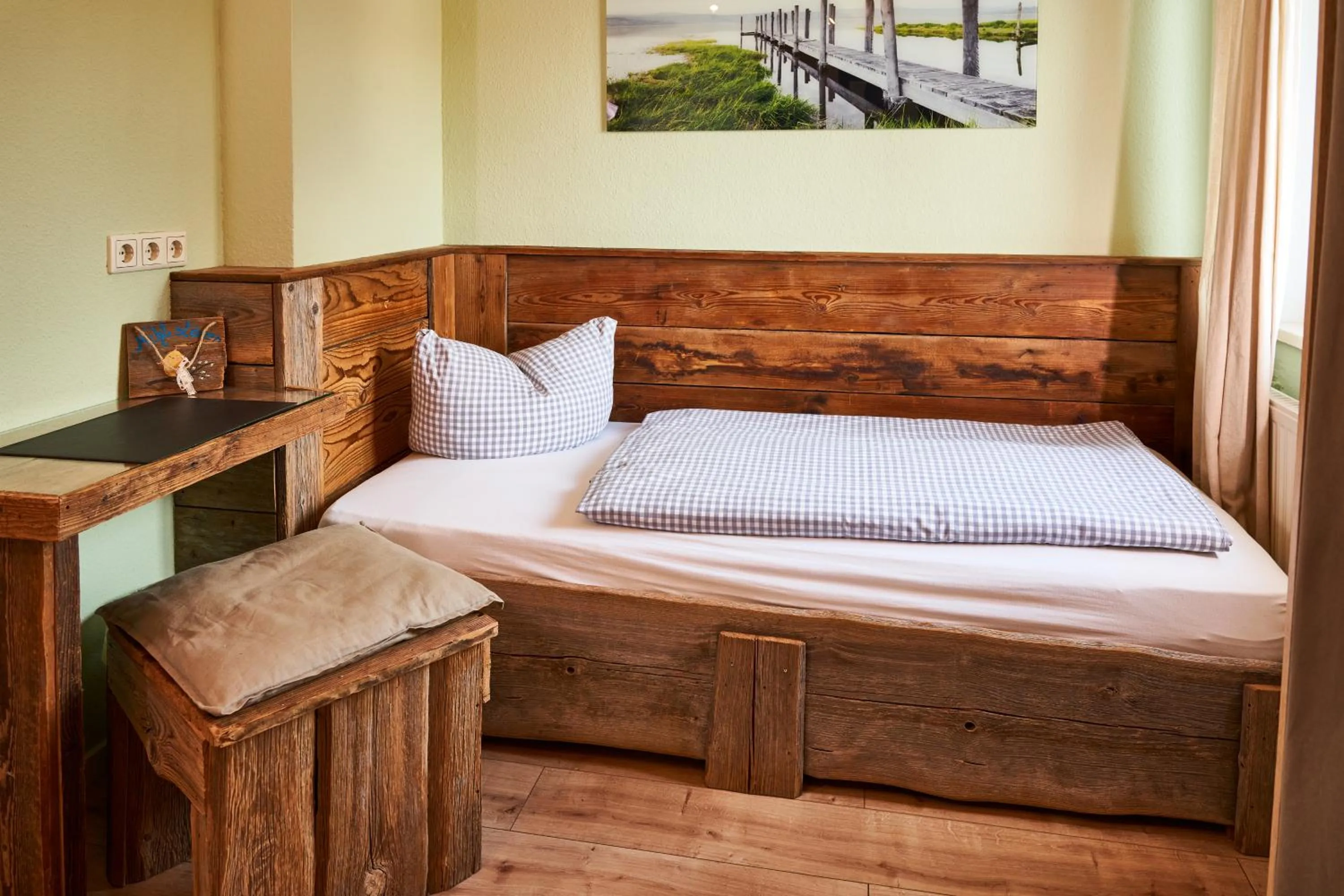 Photo of the whole room, Bed in ARRIVEL Pension Haus am Bach