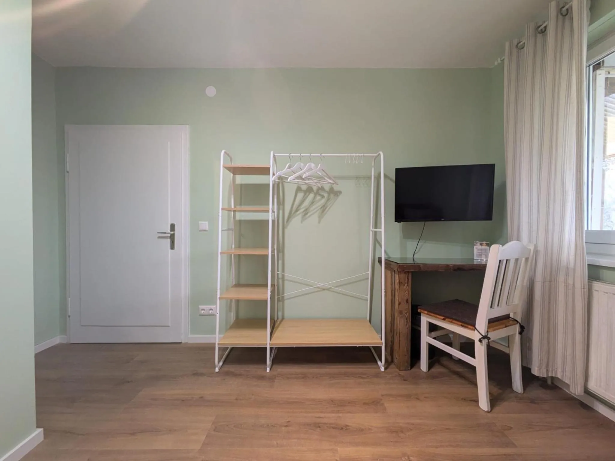 Photo of the whole room in ARRIVEL Pension Haus am Bach