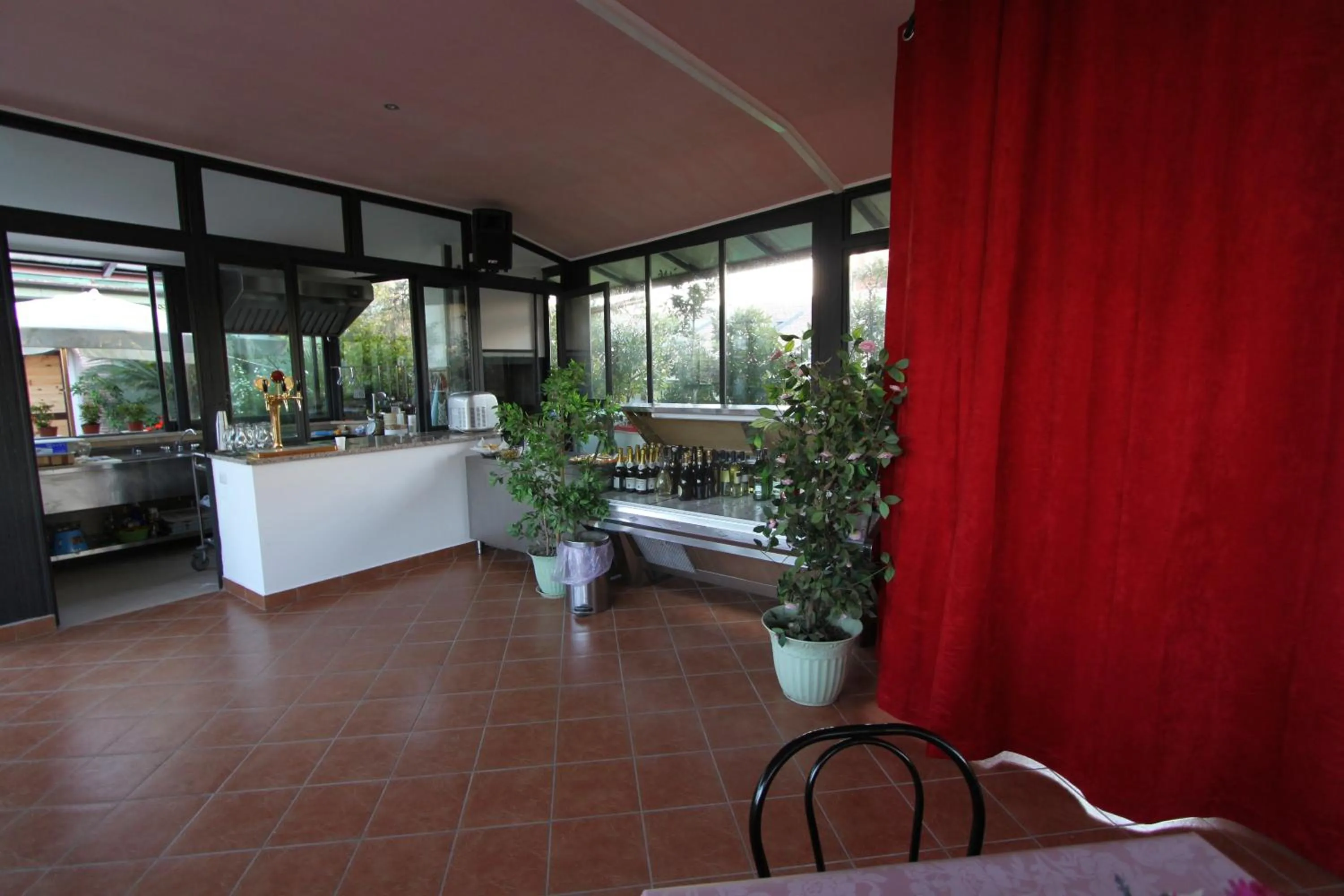 Restaurant/places to eat in Villa Patrizia