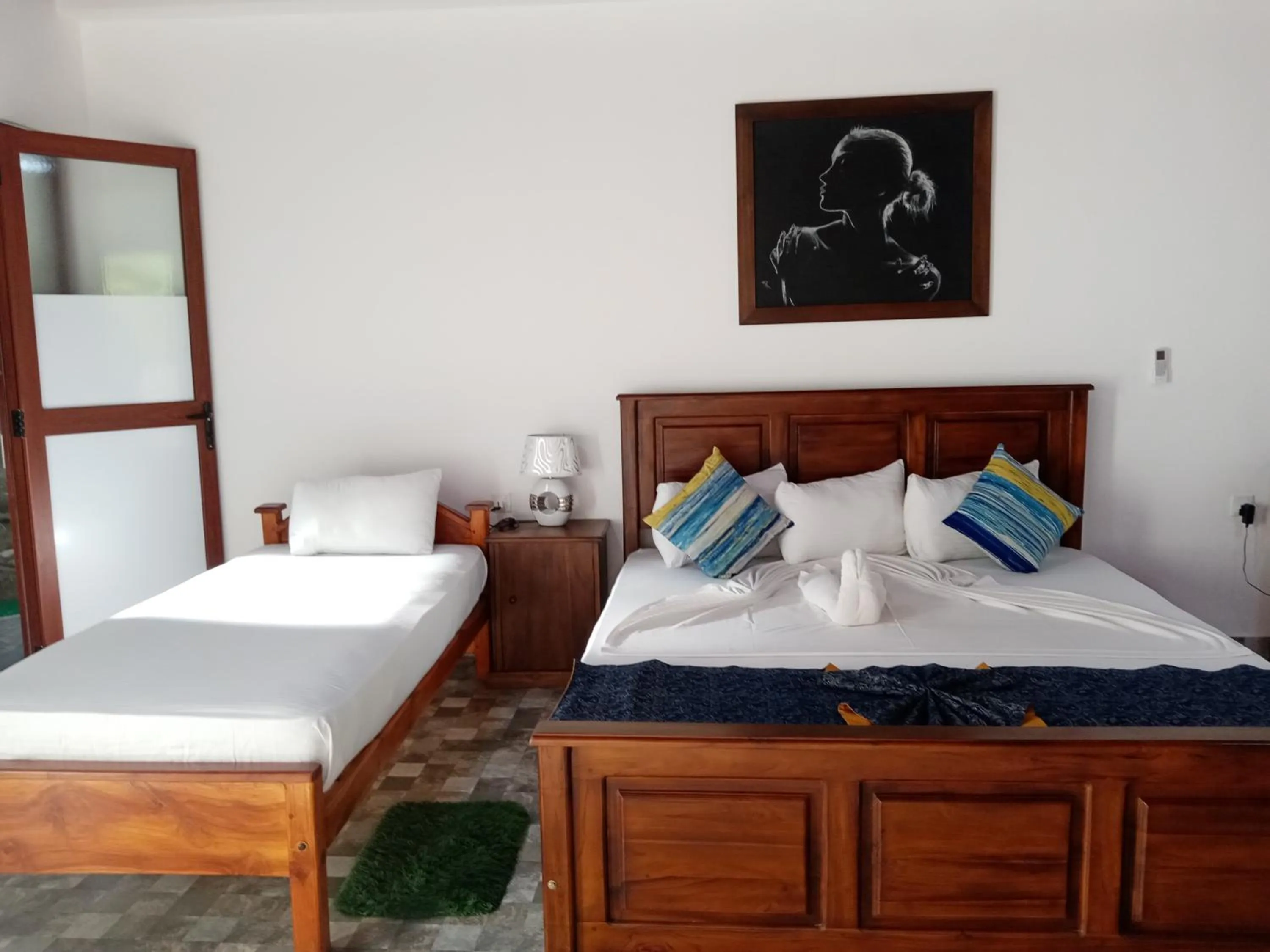 Bed in Hotel Green View Buttala