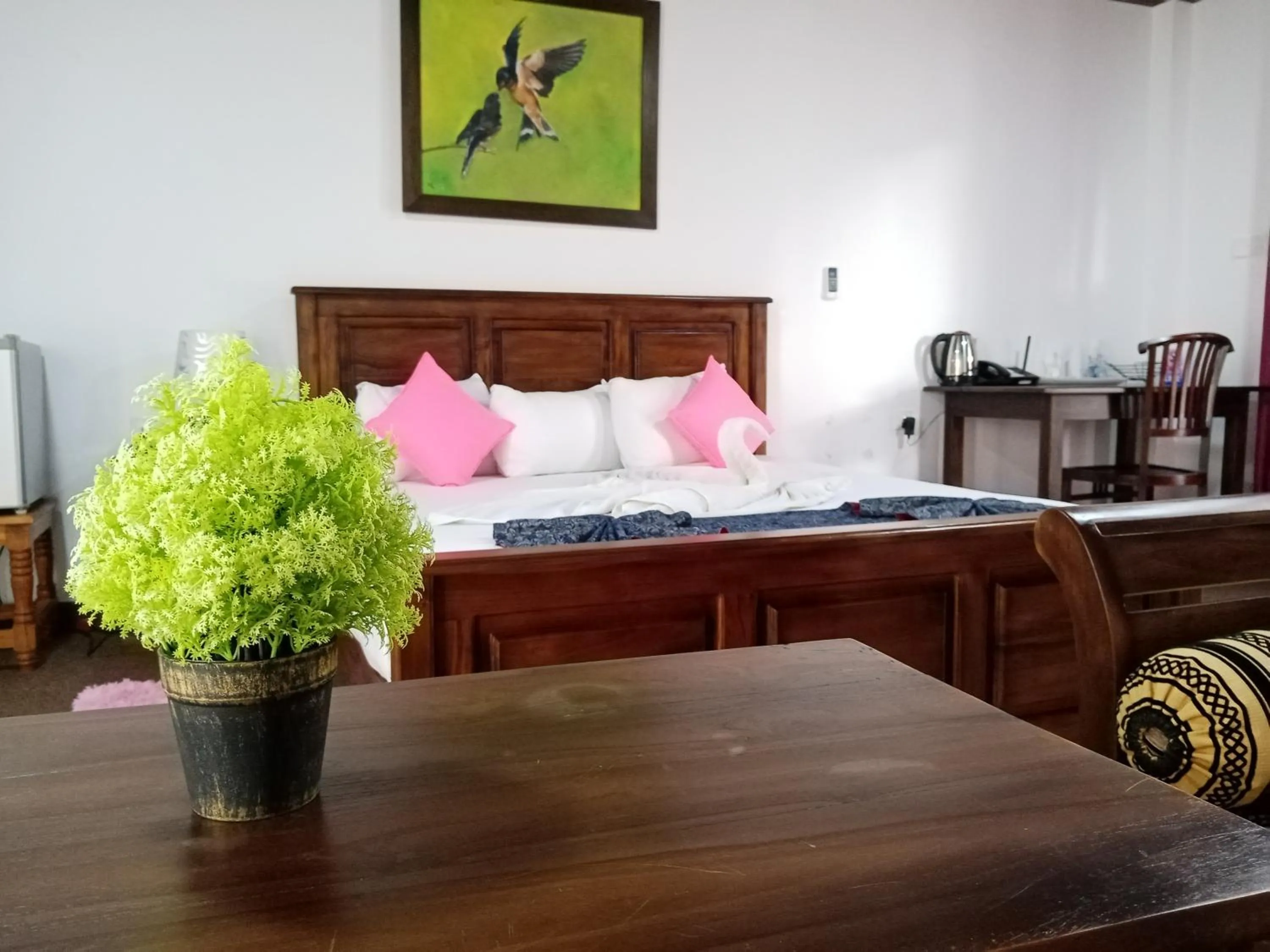 Bed in Hotel Green View Buttala