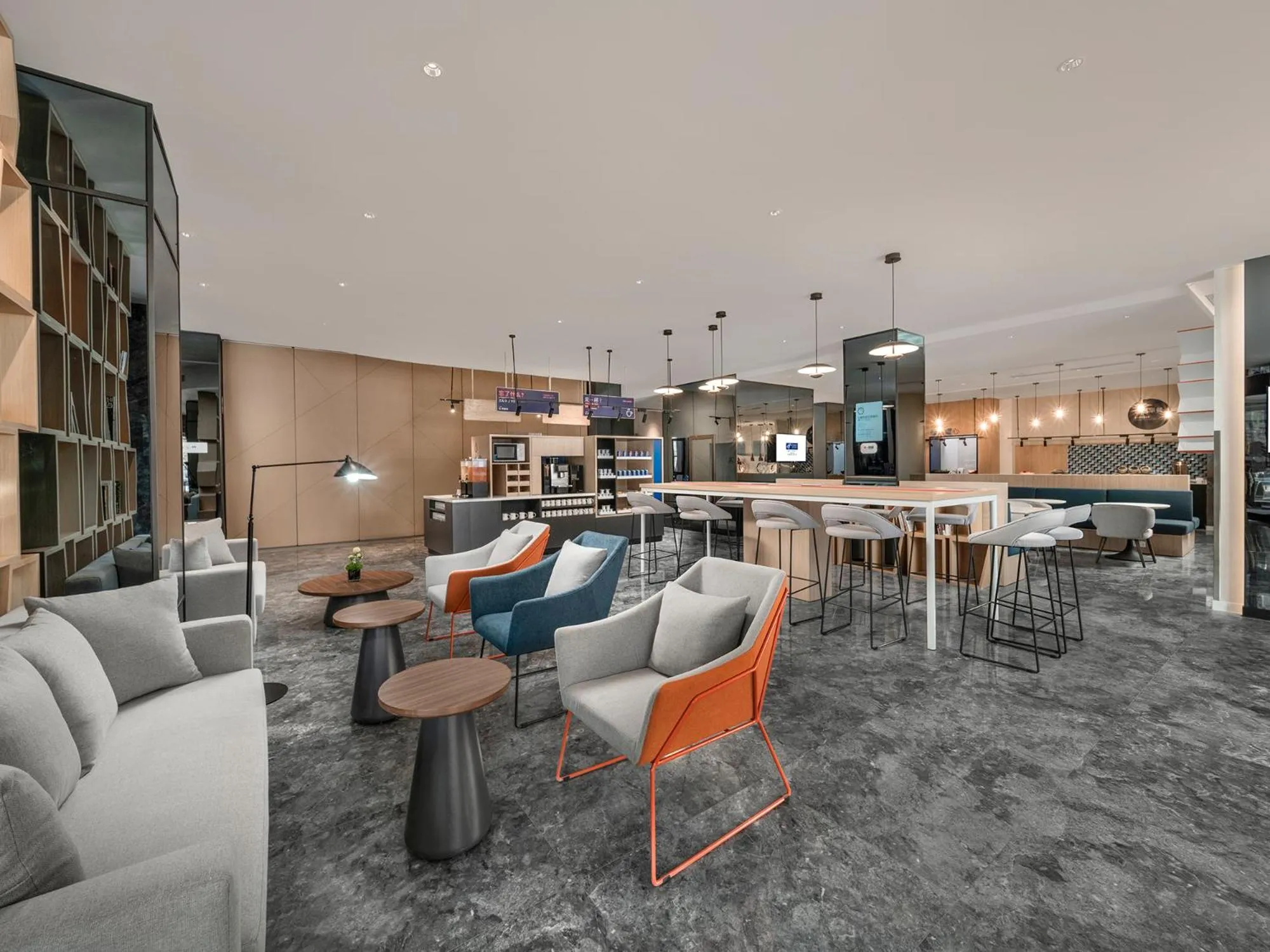 Seating area in Holiday Inn Express Changchun Jingyue by IHG